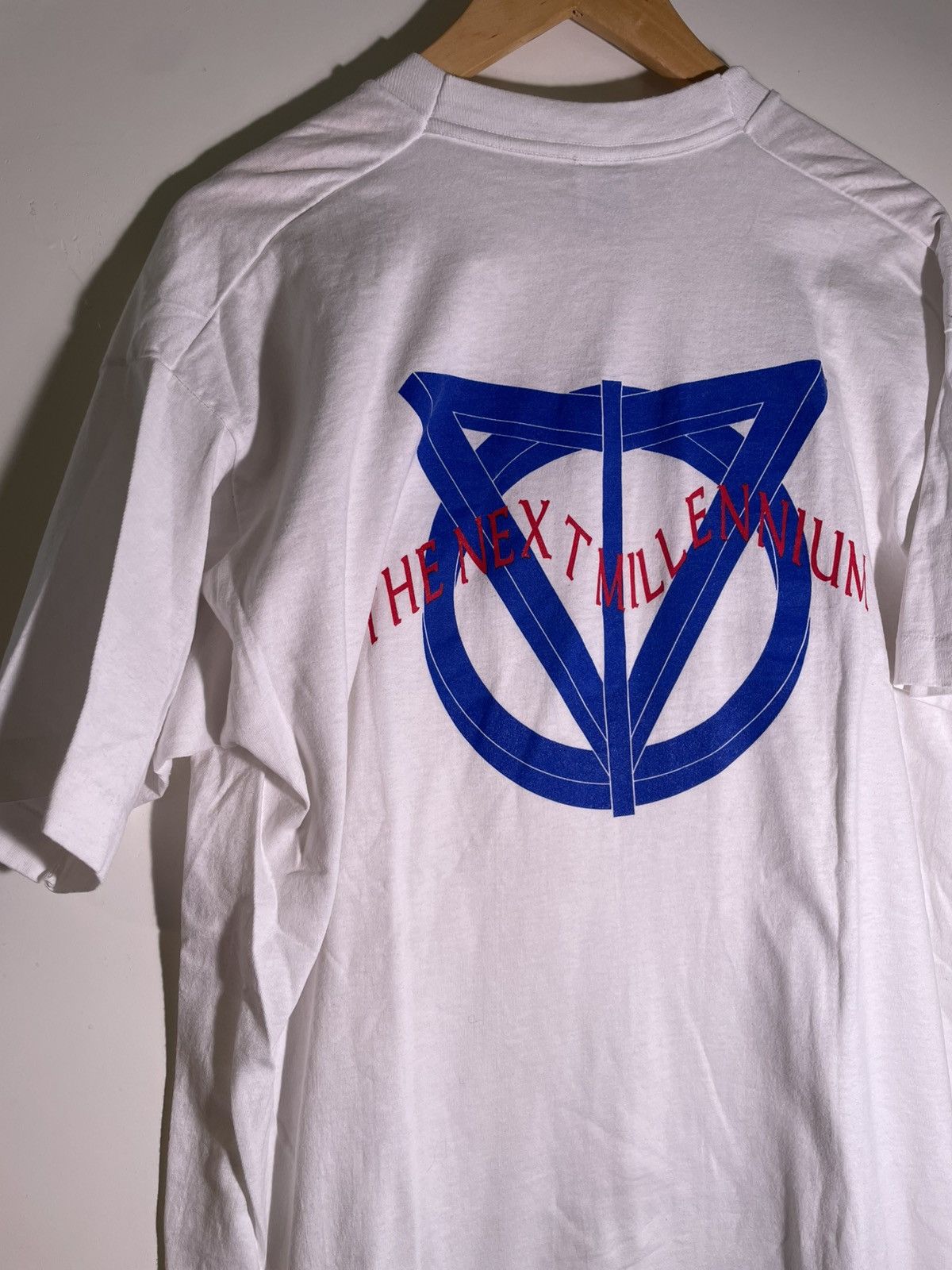 Vintage 90’s 2000’s VTG Vintage New Millennium Retro Graphic Shirt Size US XL / EU 56 / 4 - 3 Thumbnail
