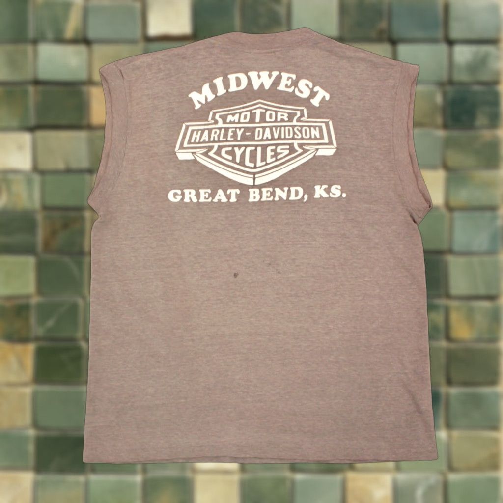 Harley Davidson VTG 80s Harley Davidson 3D Emblem Eagle TShirt Sleeveless Sz L Grey Mens Graphic Tee 1980s Vintage Harley Davidson Shirt Size US L / EU 52-54 / 3 - 1 Thumbnail