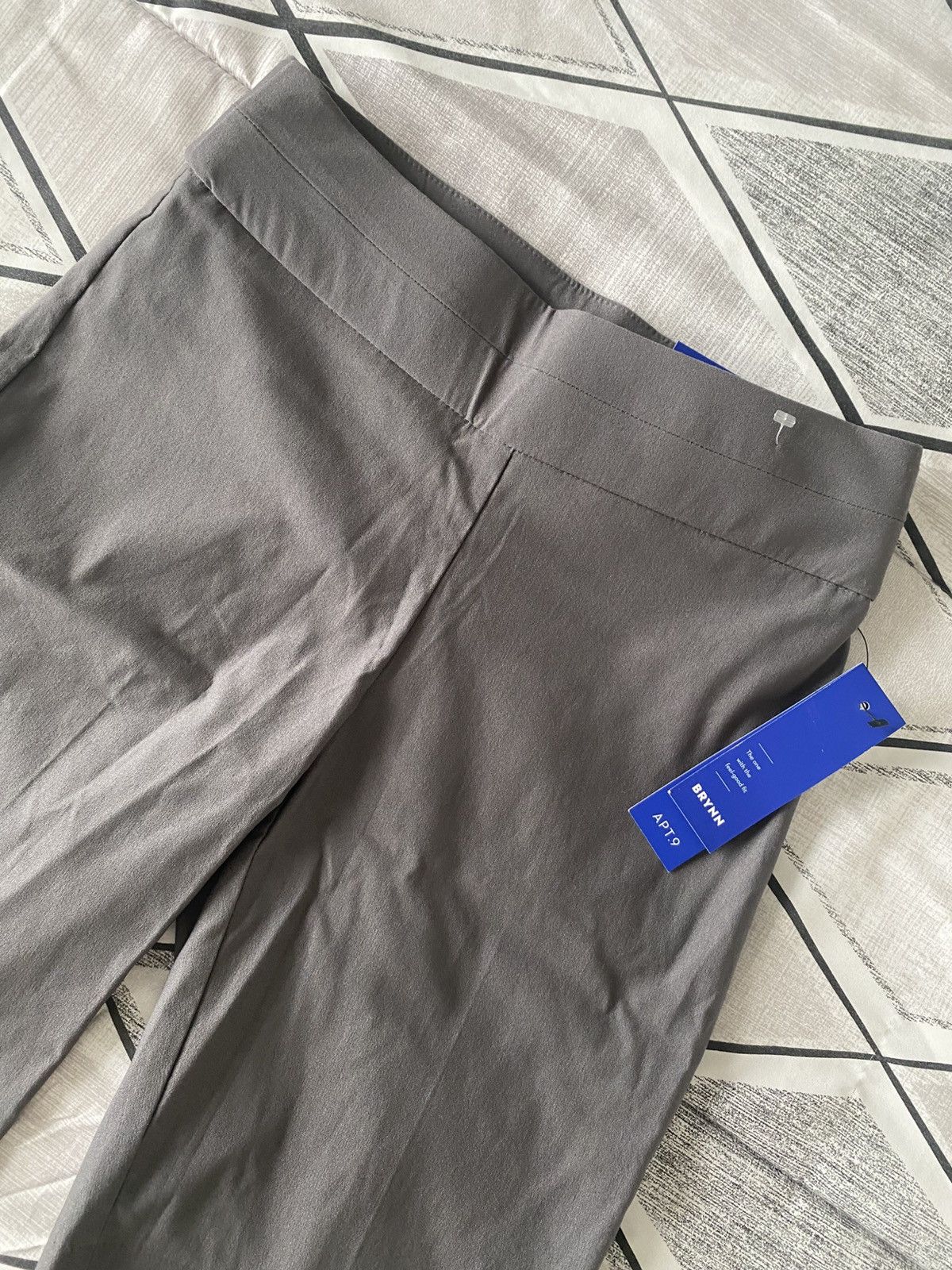 Apt. 9 APT 9 women's Brynn shorts bermuda stretch mid rise NWT Size 26" / US 2 / IT 38 - 3 Thumbnail