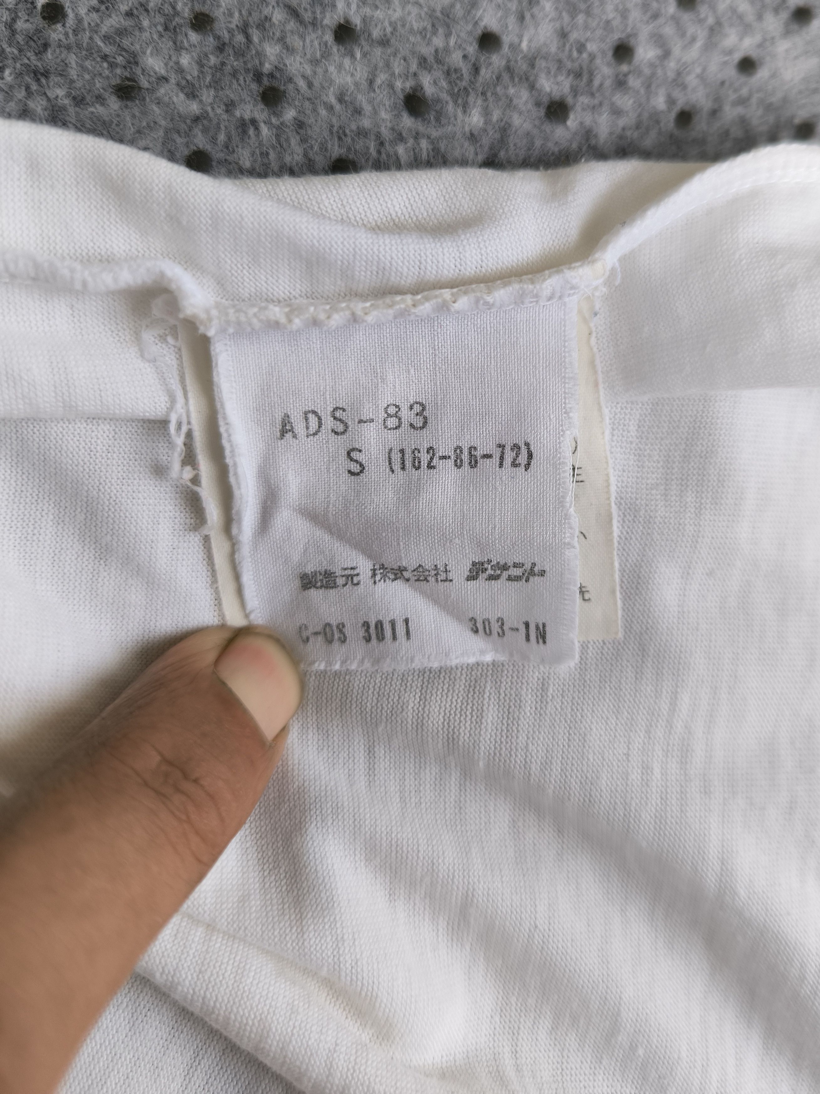 Adidas Vintage 80's ADIDAS Rainbow back hit by DESCENTE Size US XS / EU 42 / 0 - 6 Thumbnail