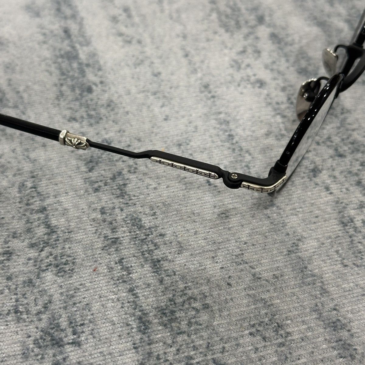 Chrome Hearts CHROME HEARTS EDITH F. BLACK/MATTE BLACK EYEGLASSES Size ONE SIZE - 6 Thumbnail