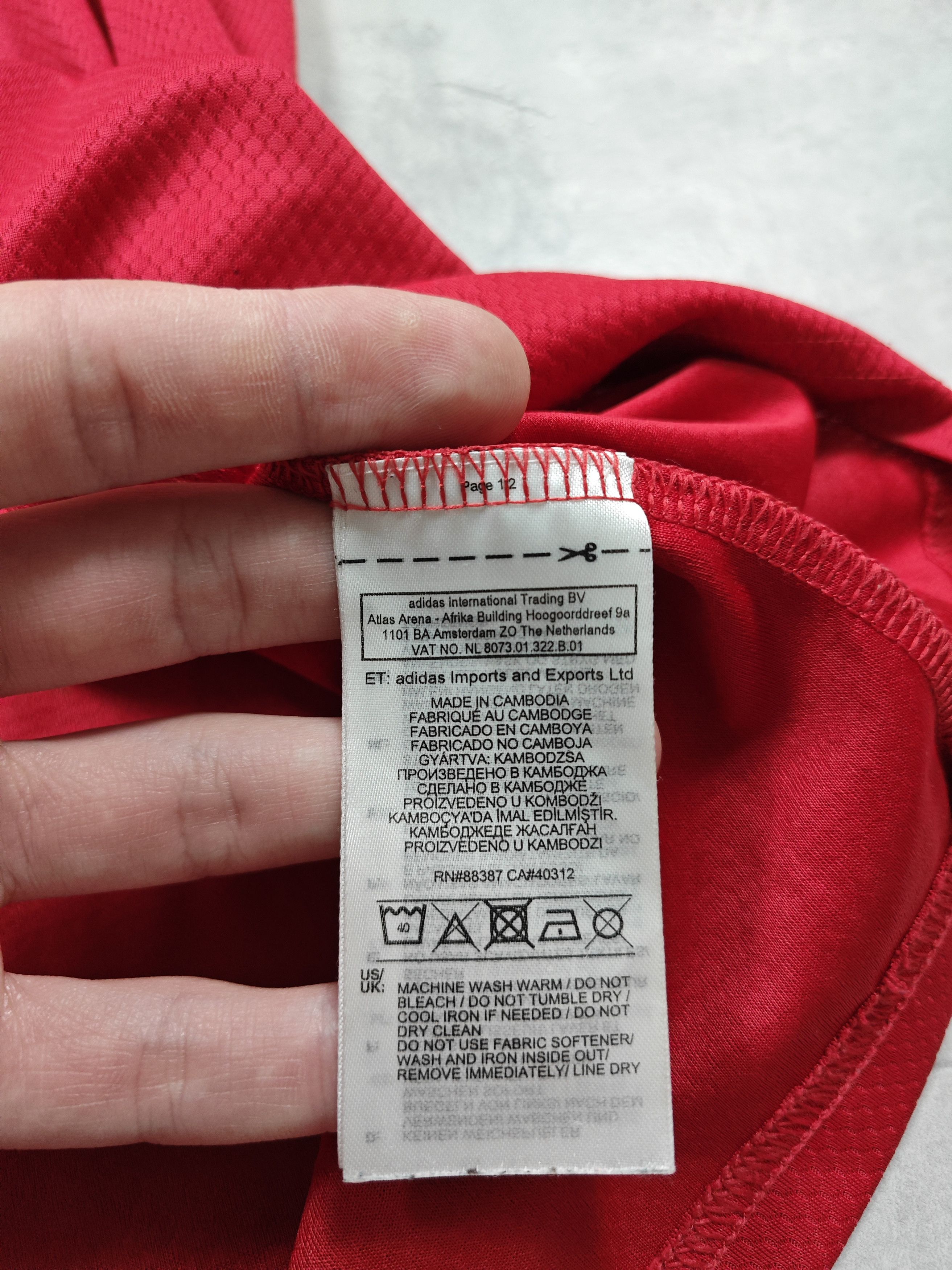 Adidas Adidas Manchester United 2018 Size US M / EU 48-50 / 2 - 9 Thumbnail
