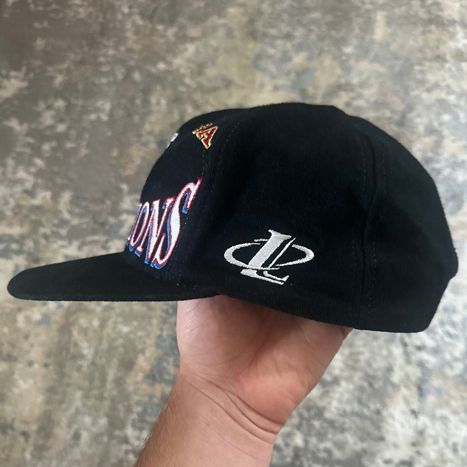 Logo Athletic 1997 Chicago Bulls Vintage NBA Championship Snapback logo Size ONE SIZE - 4 Thumbnail