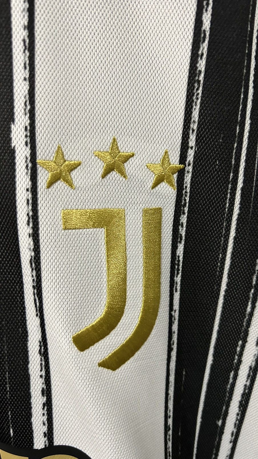 Adidas Juventus Cristiano Ronaldo Home UCL Jersey 20/21 Size US M / EU 48-50 / 2 - 6 Thumbnail