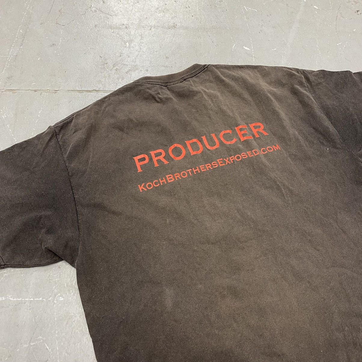 Japanese Brand × Vintage Vtg Y2K Koch Brothers Exposed Movie Promo Tee Sunfade Grunge Size US XL / EU 56 / 4 - 6 Thumbnail