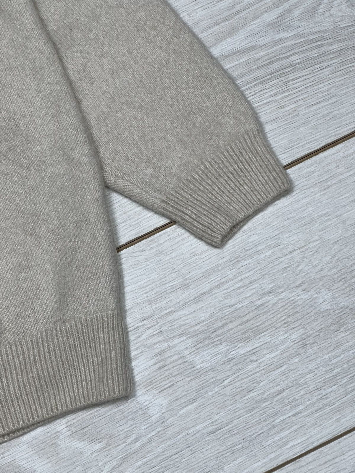 Balenciaga Balenciaga Big Logo Oversized Wool Cashmere Sweater Size US L / EU 52-54 / 3 - 6 Thumbnail