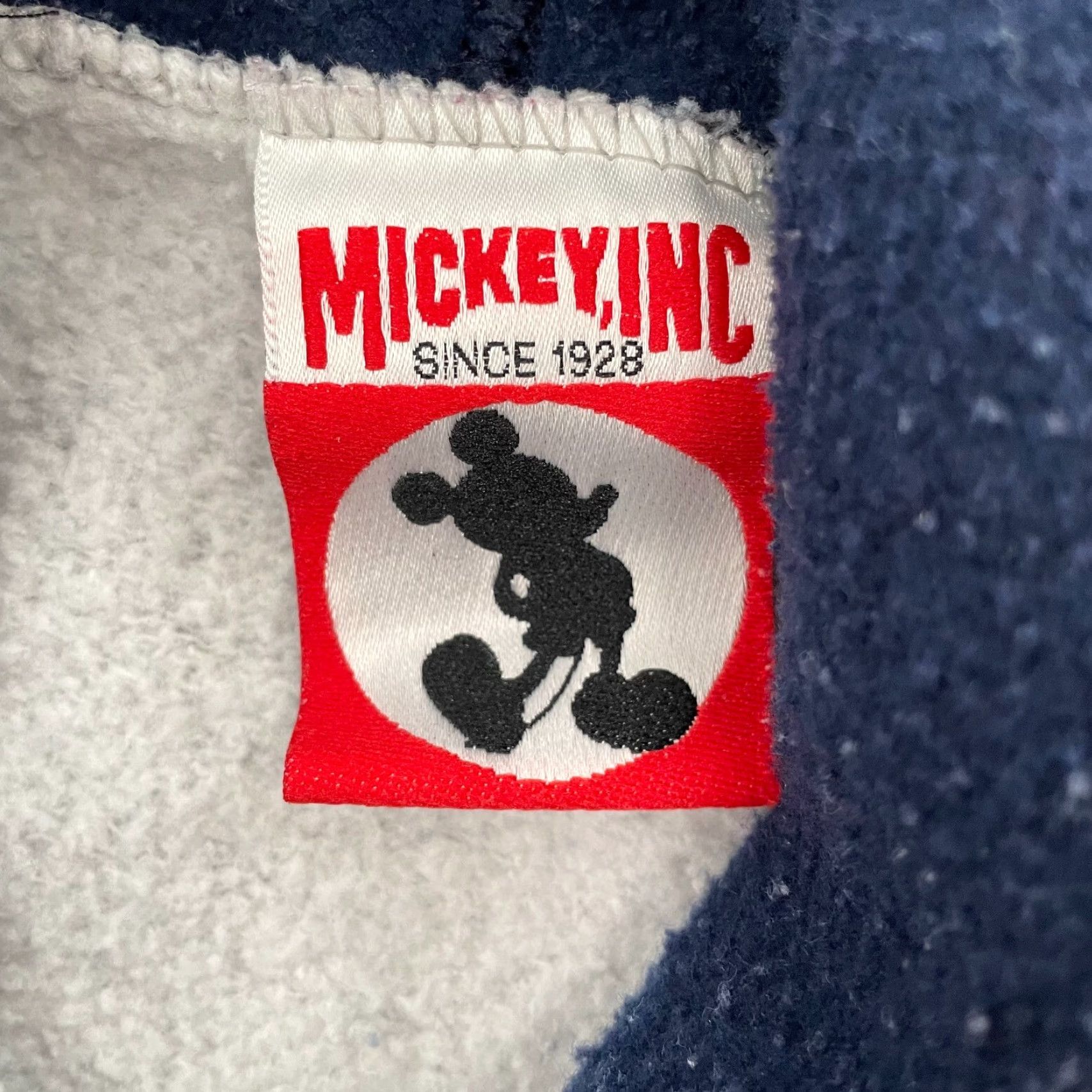 Disney Disney Mickey Mouse Sweater Adult Large Gray Hoodie Mickey Inc Spell Out Mens L Size US L / EU 52-54 / 3 - 5 Thumbnail
