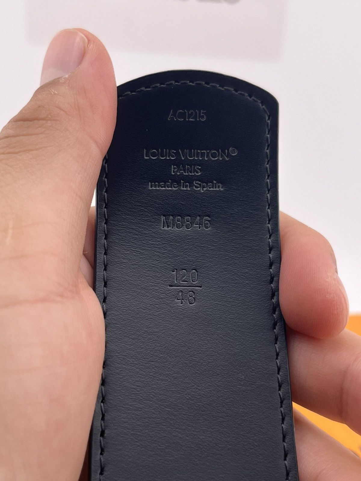 Louis Vuitton VERY CLEAN LOUIS VUITTON DIMENSION 40MM REVERSIBLE BELT Size 46 - 8 Thumbnail
