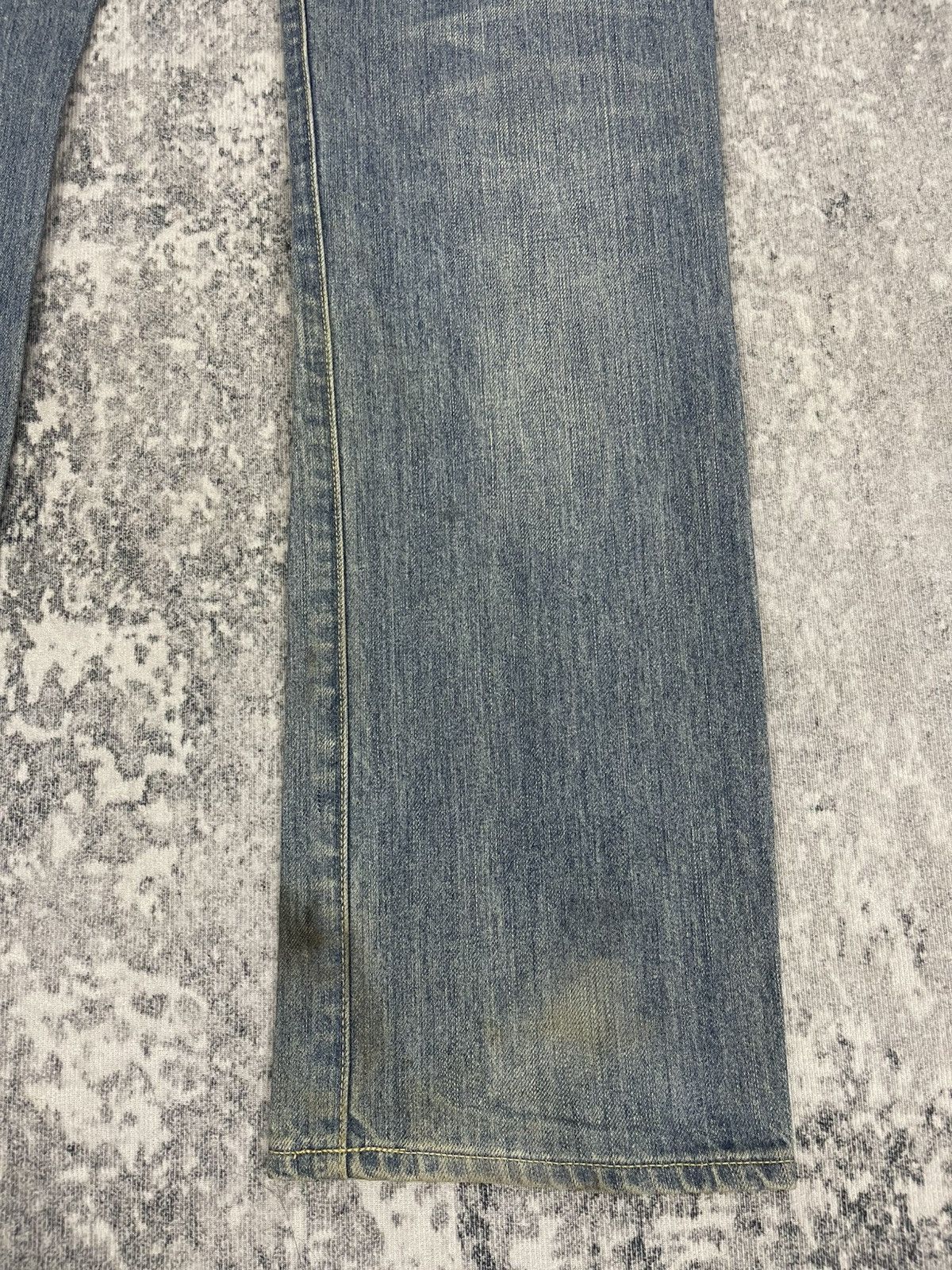 Uniqlo Vintage Uniqlo UJ S002 Faded Blue Washed Denim Size US 31 - 12 Thumbnail