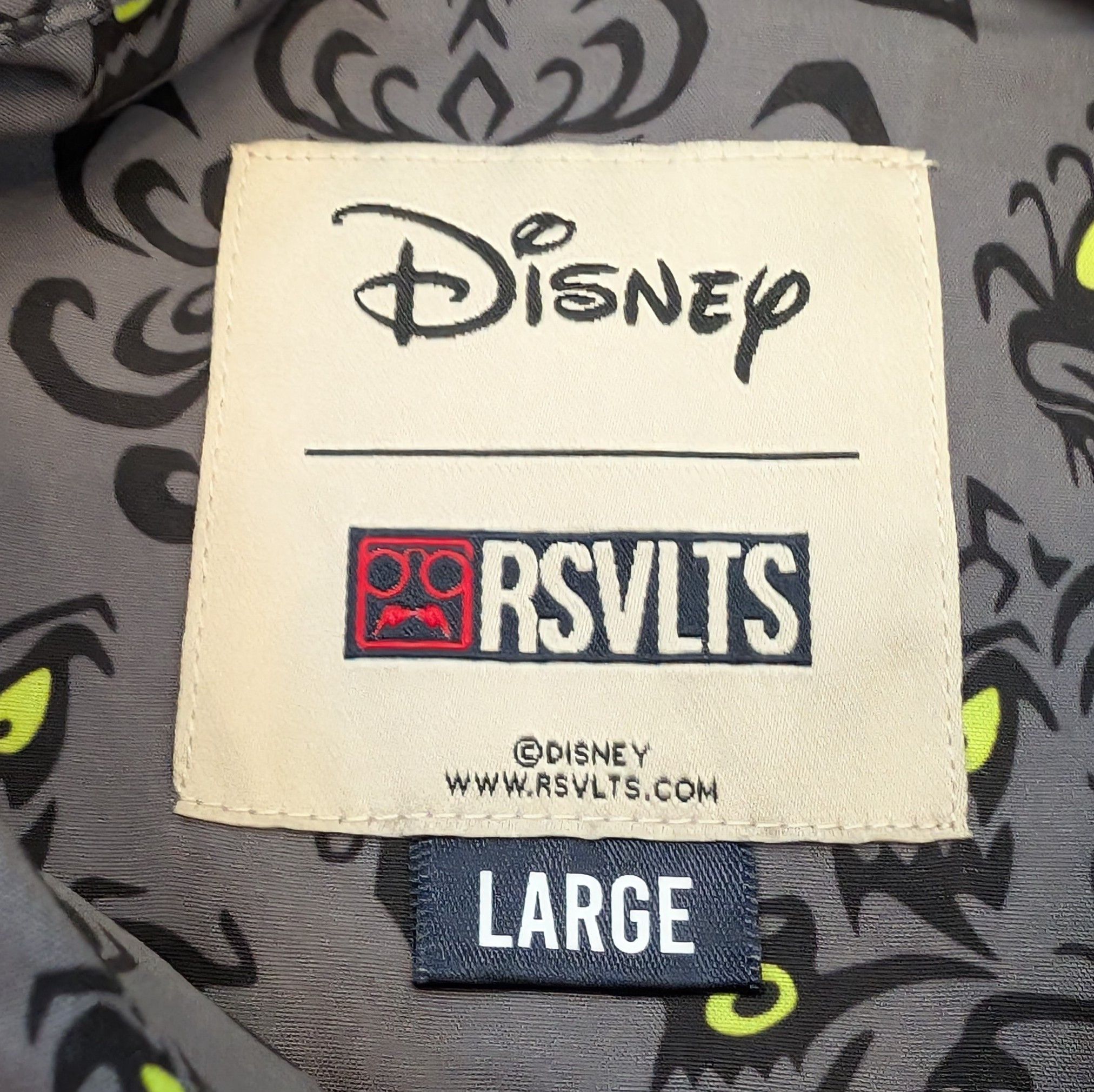 Other NWT RSVLTS x Disney Haunted Mansion Wall Creeps Shirt Size US L / EU 52-54 / 3 - 3 Thumbnail