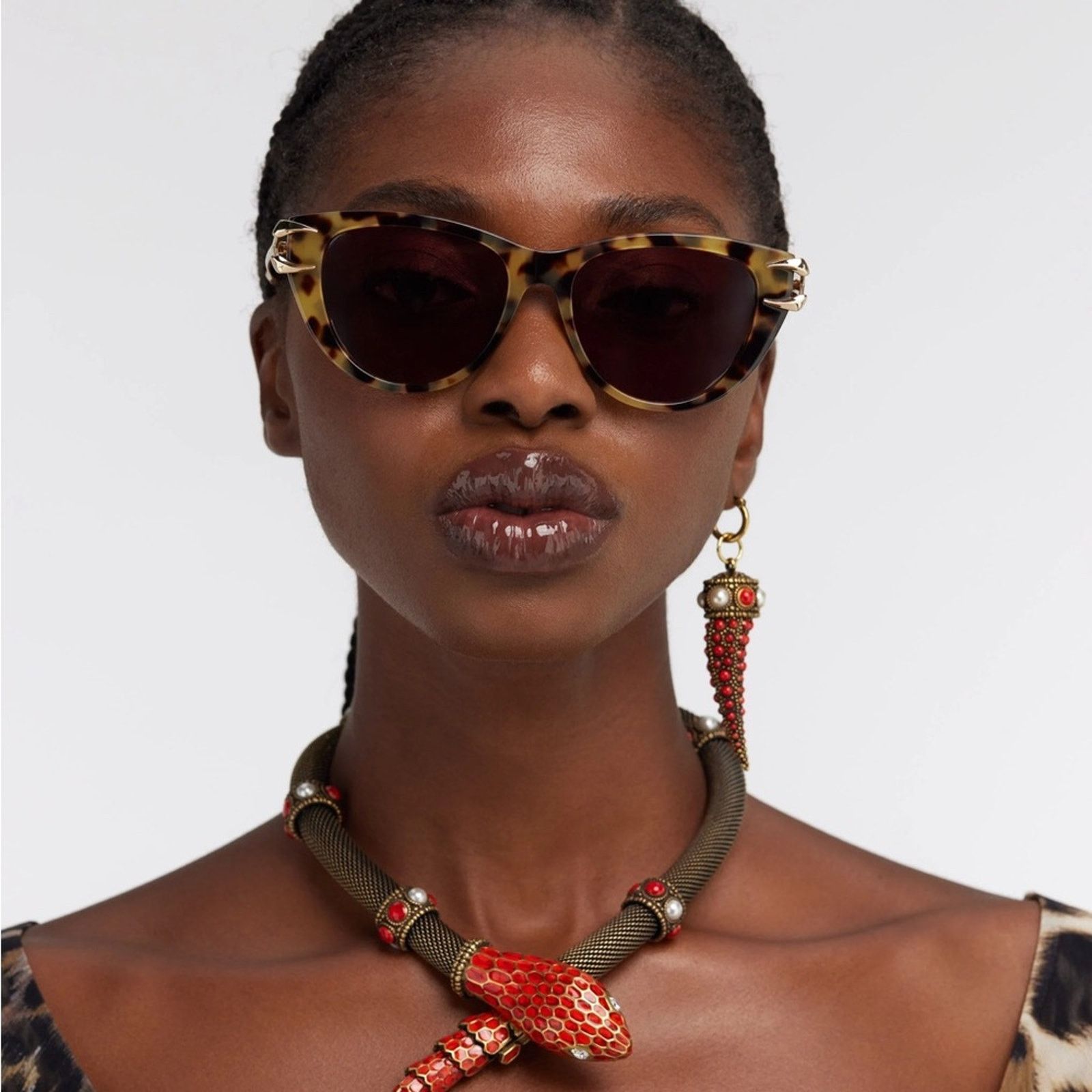 Roberto Cavalli New! Roberto Cavalli SRC031 0777 Chic Havana Claw Sunglasses Size ONE SIZE - 2 Thumbnail