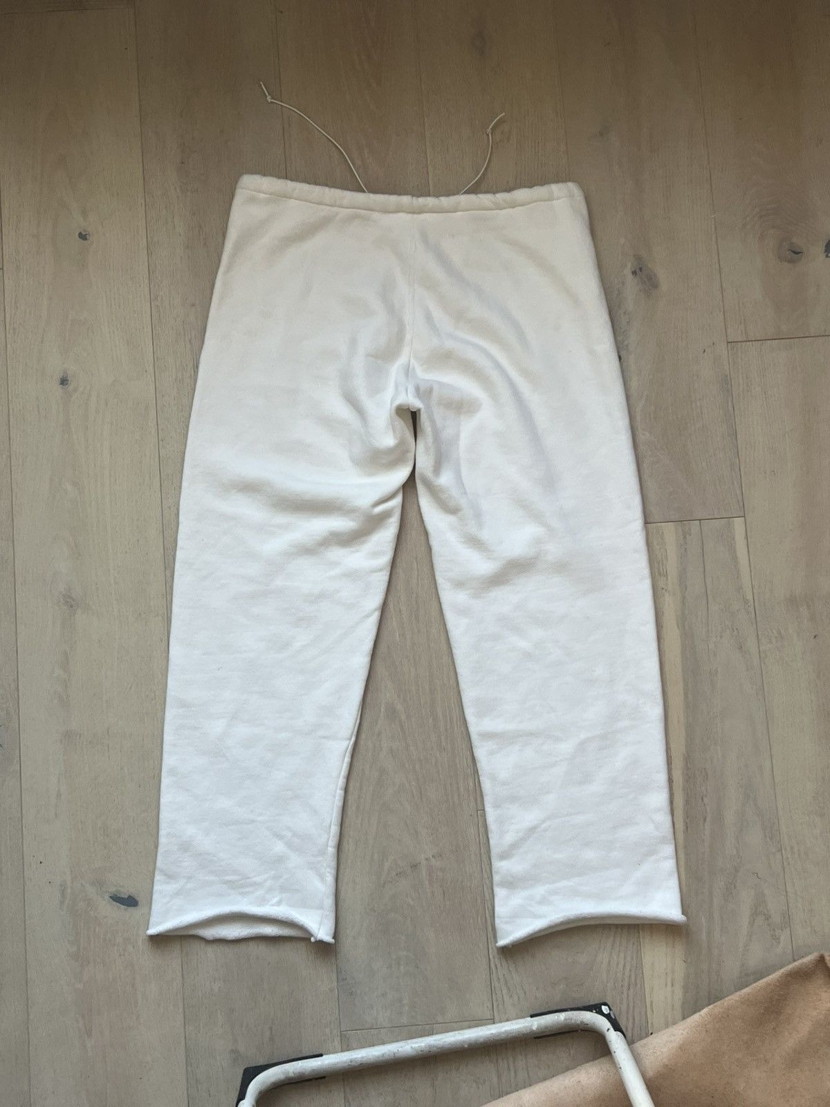 Yeezy Yeezy vultures small sweatpants white size 1 Size US 30 / EU 46 - 2 Thumbnail