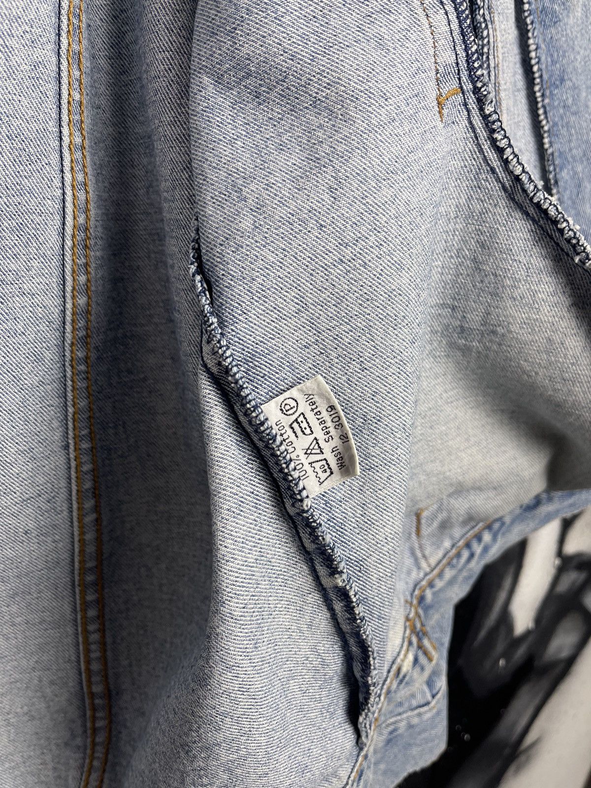 Wrangler Wrangler Vintage 80s Blue Distressed Denim Trucker Jeans Jacket Men’s Size Large Size US L / EU 52-54 / 3 - 14 Thumbnail