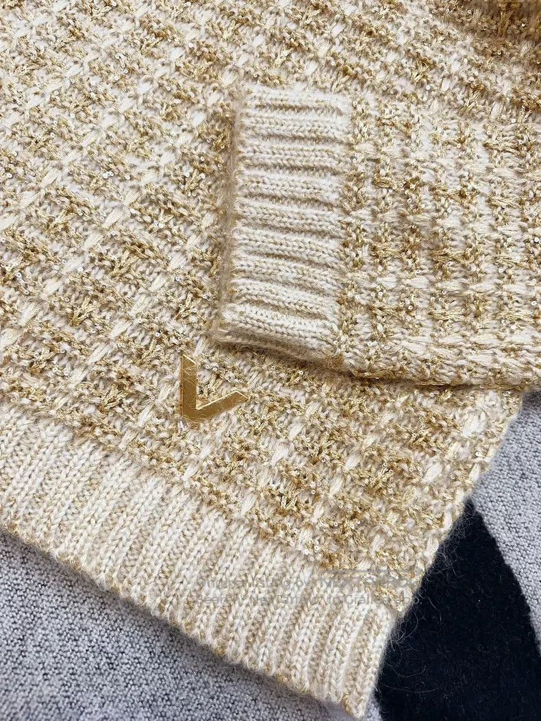 Valentino Valentino Crewneck knitted top with beige gold embroidered Size M / US 6-8 / IT 42-44 - 4 Thumbnail