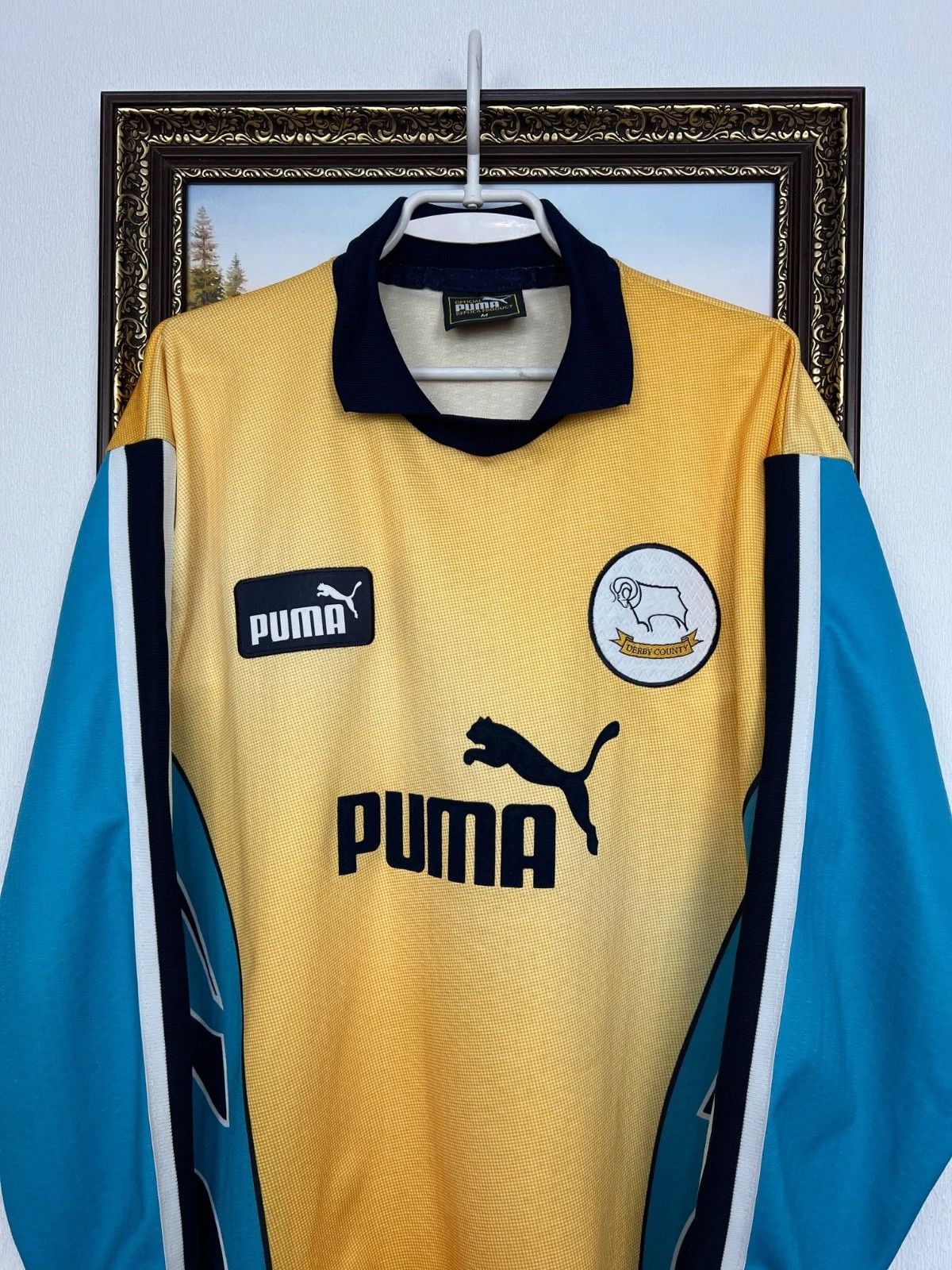 Puma Derby County Goalkeeper football shirt 1997 Soccer Jersey Size US M / EU 48-50 / 2 - 2 Thumbnail