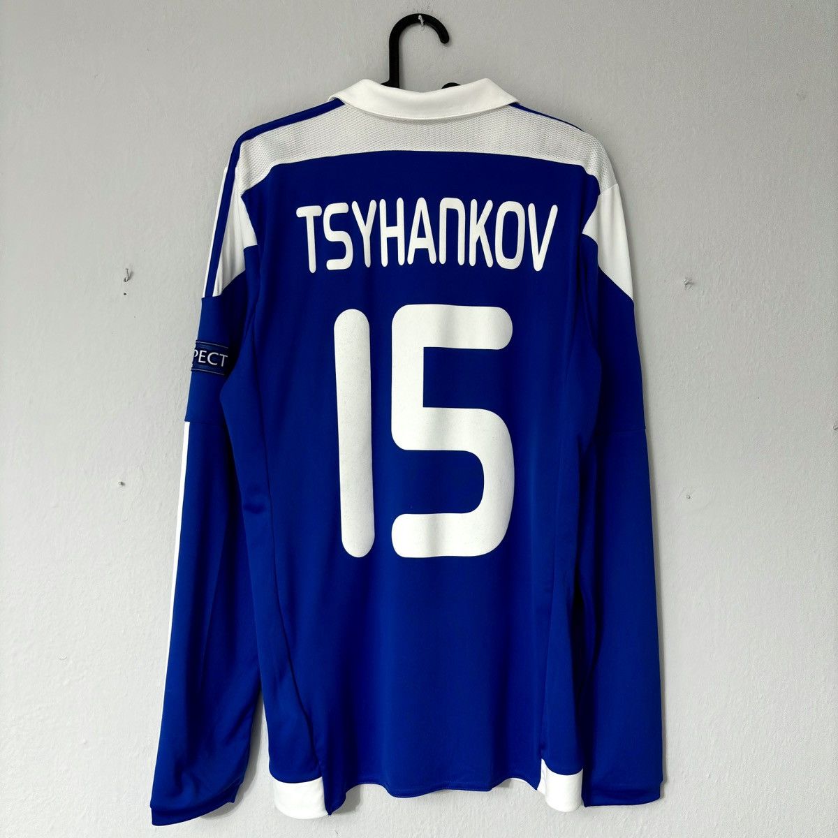 Adidas 2015 2016 GAME ISSUE Dynamo Kyiv Tsygankov Adidas Kit Jersey Size US S / EU 44-46 / 1 - 8 Thumbnail