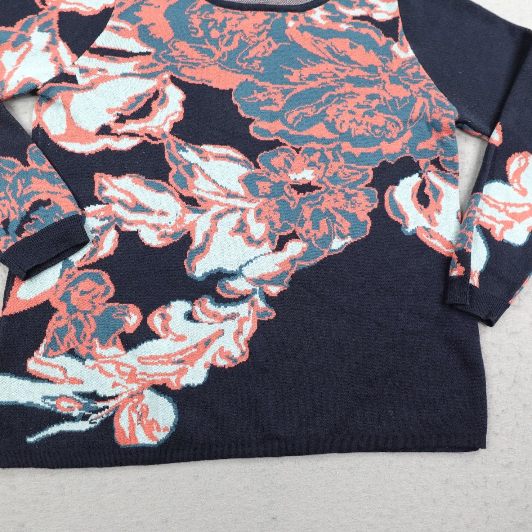 Soft Surroundings SOFT SURROUNDINGS Floral Sweater Pullover Womens Medium Navy Blue Lightweight Casual Size M / US 6-8 / IT 42-44 - 3 Thumbnail