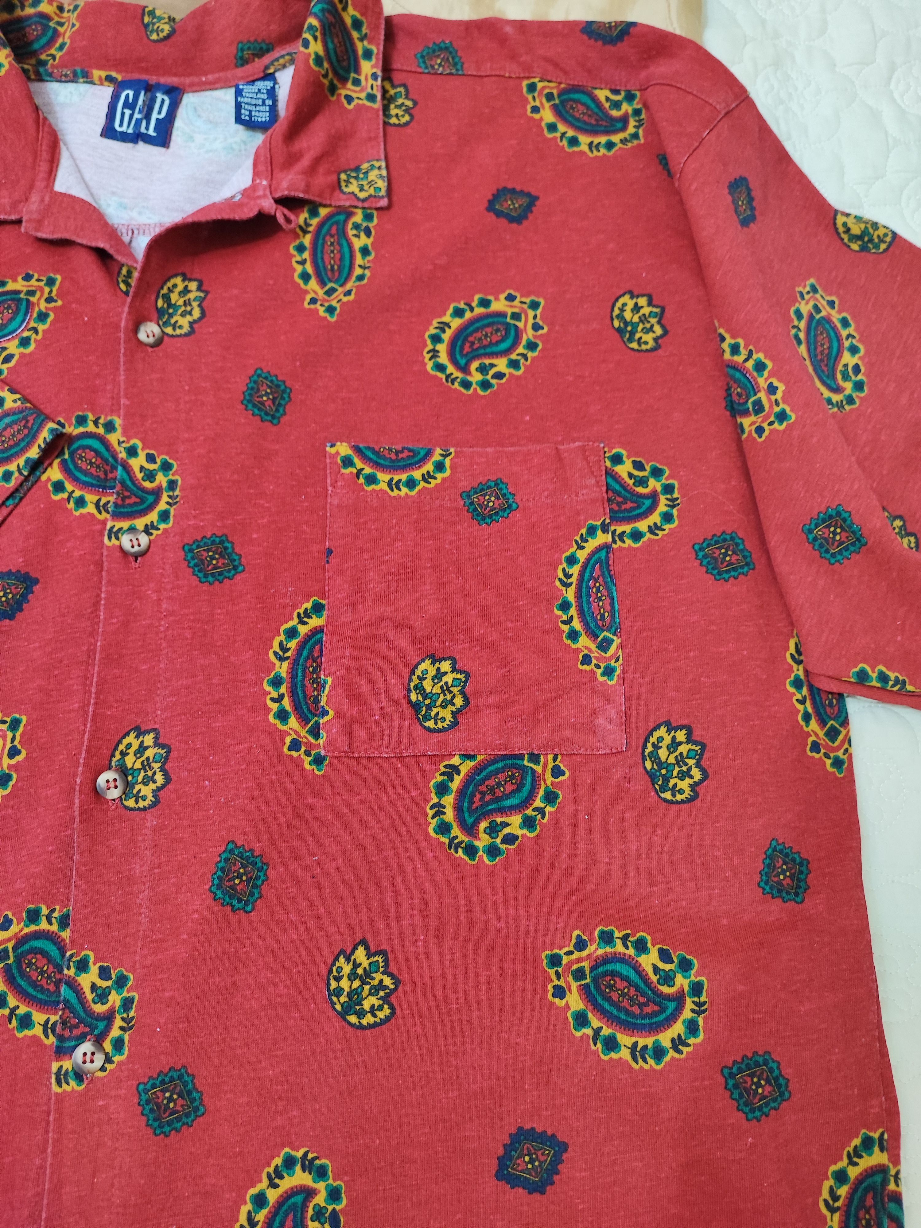 Gap Vintage 90's Gap Paisley Design short sleeve Shirt Size US XL / EU 56 / 4 - 5 Thumbnail