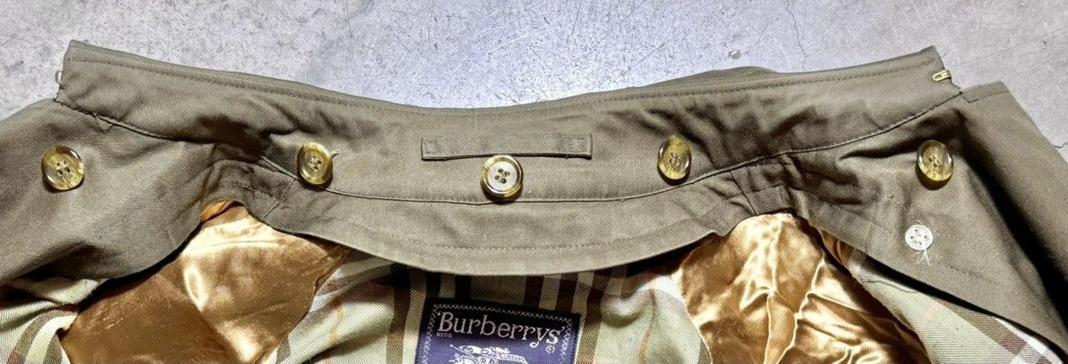 Burberry × Vintage Vintage Women’s Burberry Prosum Peacoat size XX-Long Size XL / US 12-14 / IT 48-50 - 15 Thumbnail
