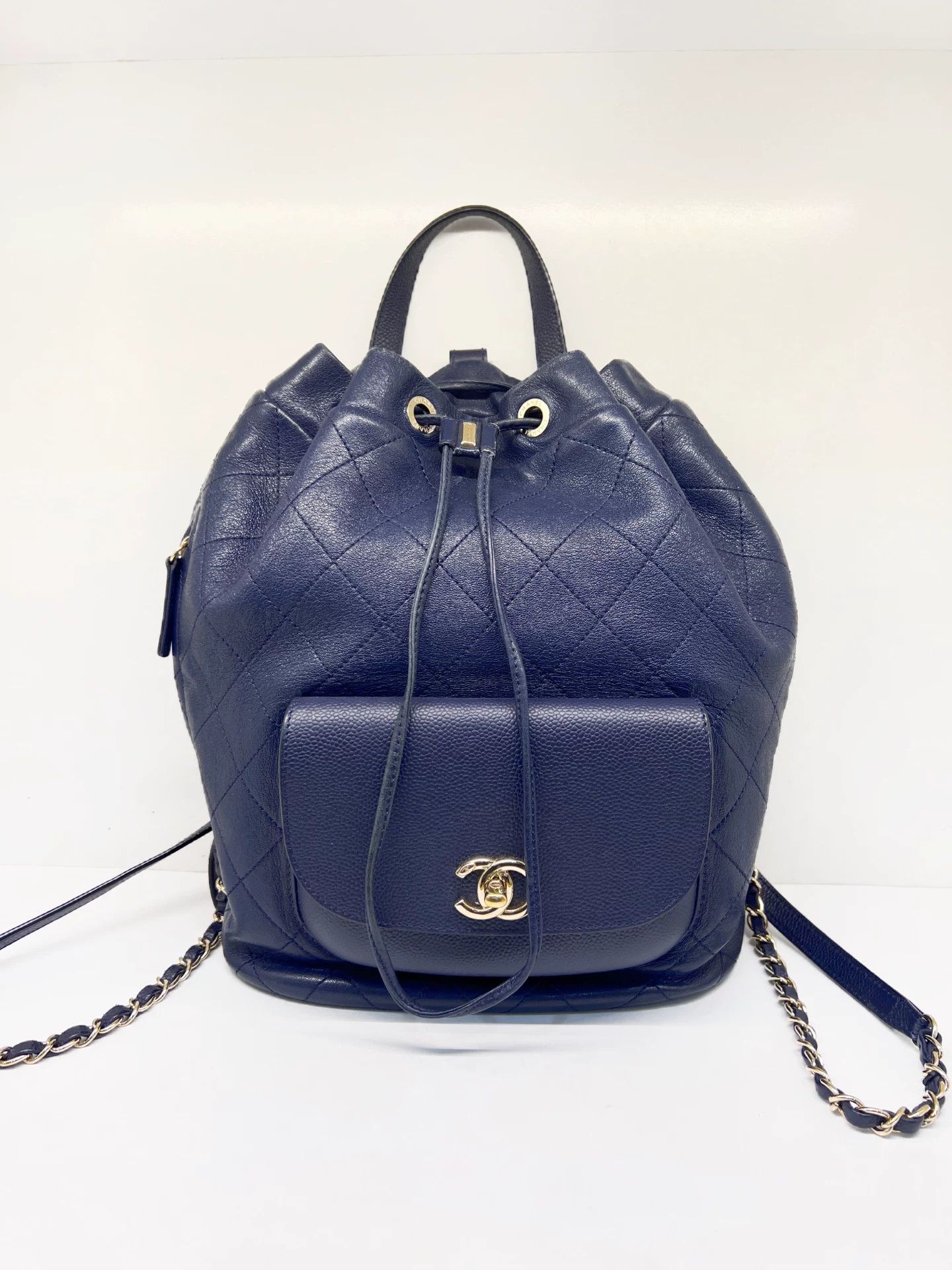 Chanel Pre-loved Bag Very good condition Size ONE SIZE - 1 Thumbnail