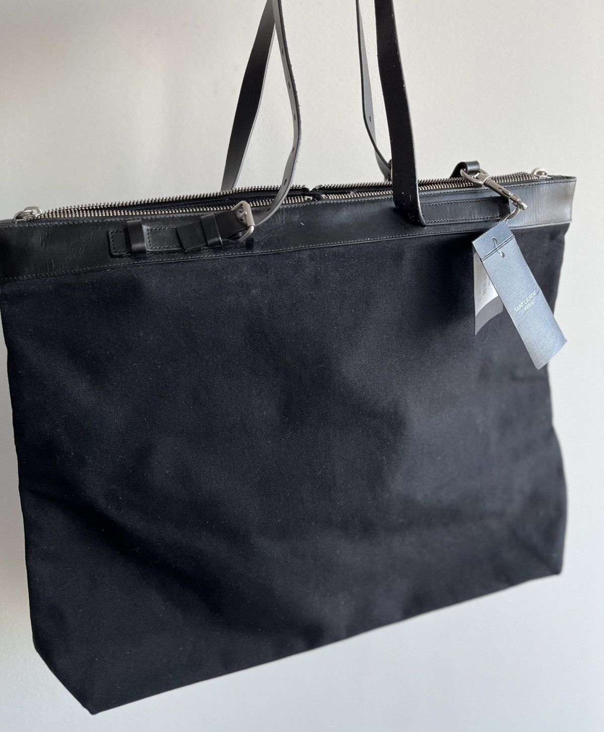 Saint Laurent Paris Rare Saint Laurent $2K Super Runway ID Convertible Bag XL Size ONE SIZE - 3 Thumbnail