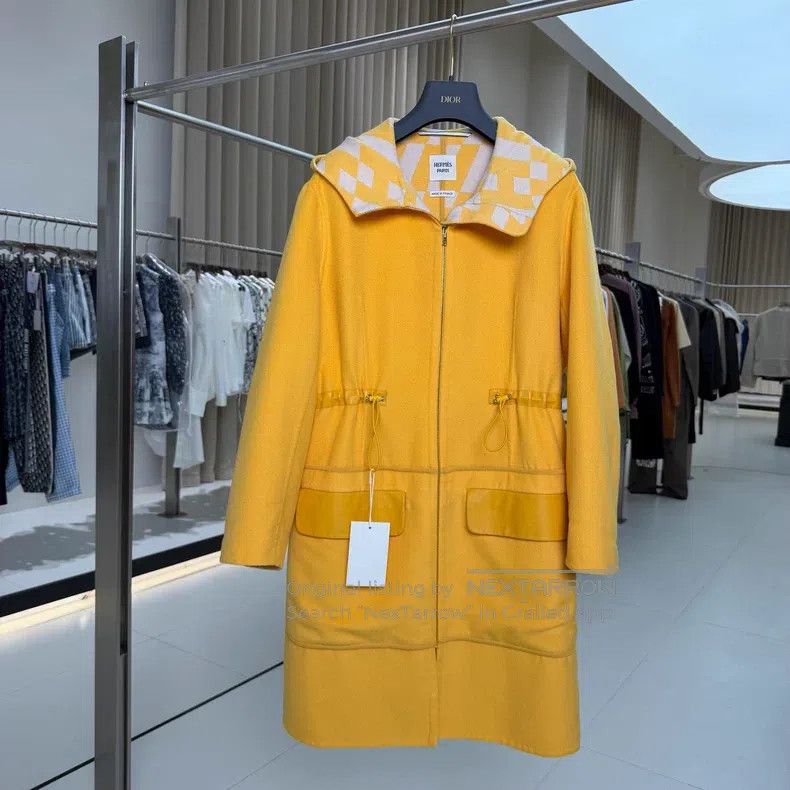 Hermes Hermes Bright Yellow Adjustable Waist Cashmere Wool Coat Size XS / US 0-2 / IT 36-38 - 1 Thumbnail