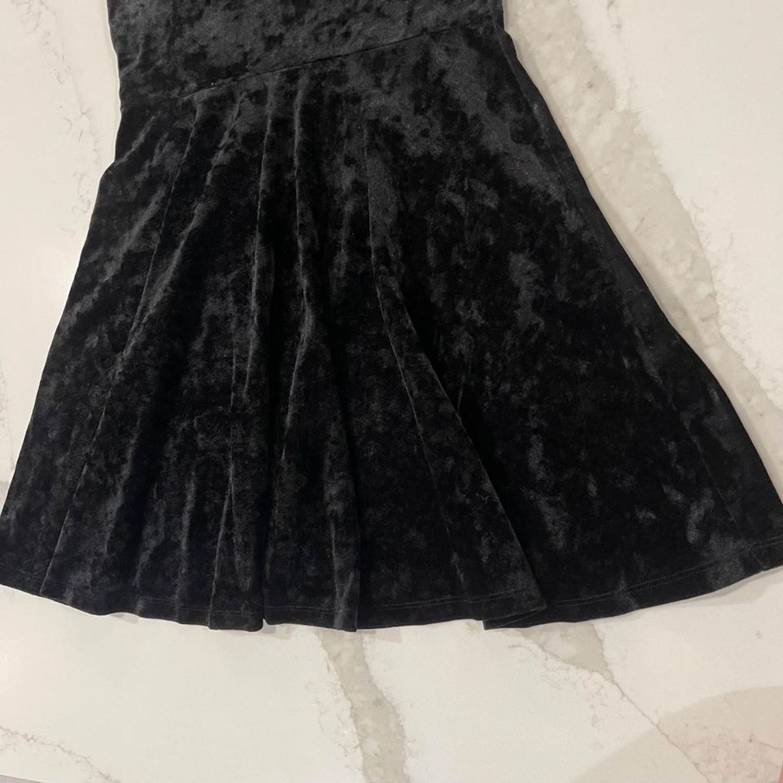 Forever 21 Forever 21 Velvet Skater Mini Dress Women's Med y2k Babydoll Size M / US 6-8 / IT 42-44 - 2 Thumbnail