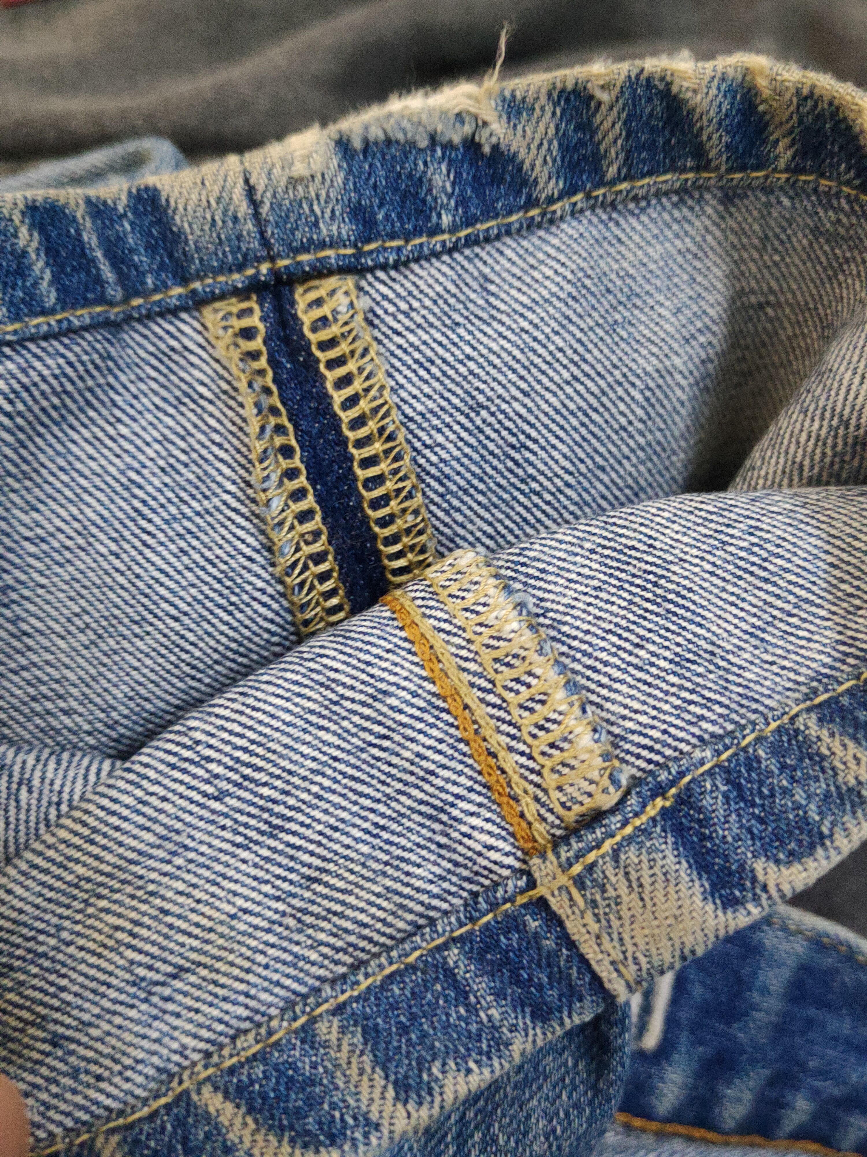 Japanese Brand Uniqlo Blue Distressed Ripped denim Jeans #W1710 Size US 30 / EU 46 - 12 Thumbnail