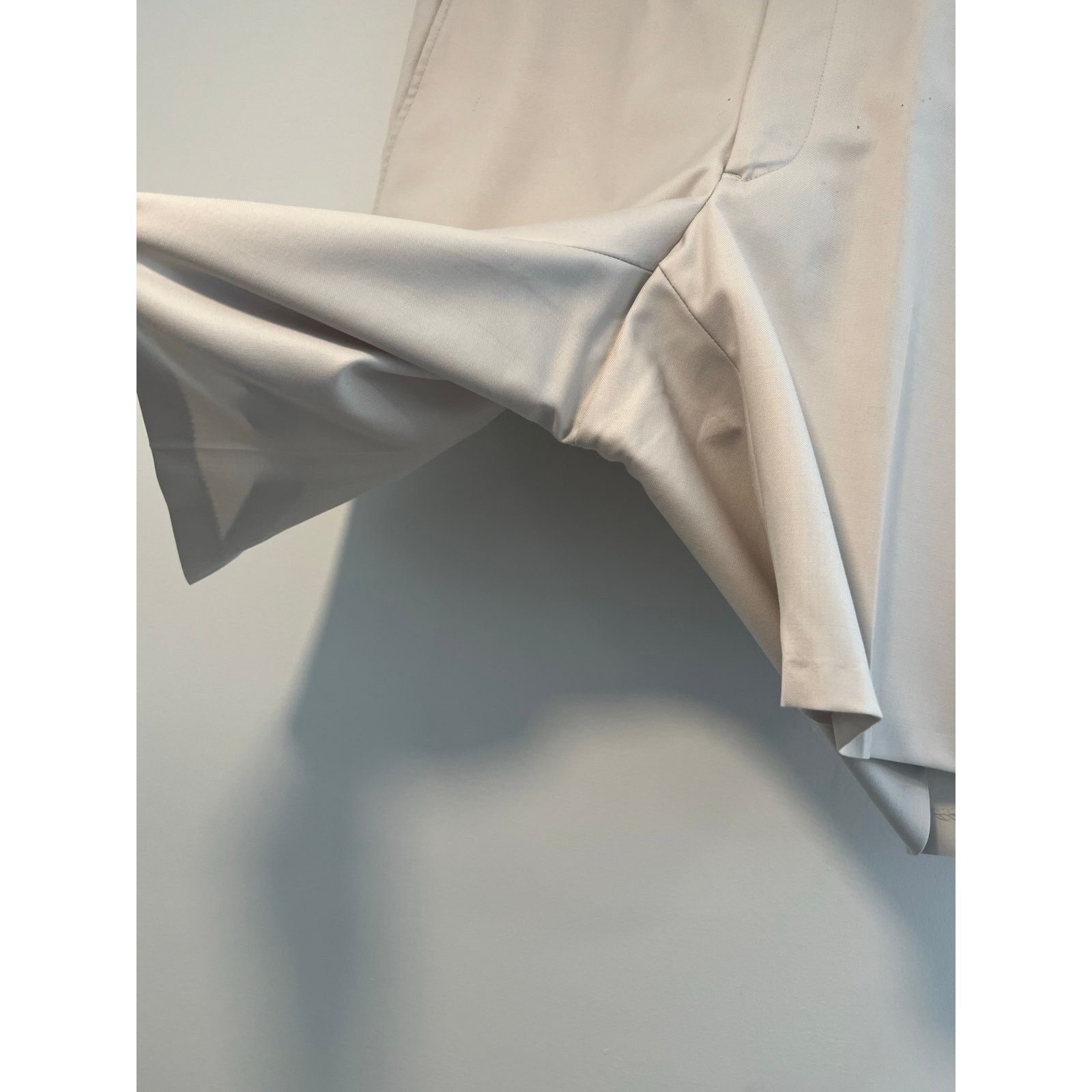 Holland & Sherry Holland & Sherry Lightweight Beige Dress Shorts Size 34 JL Size US 34 / EU 50 - 7 Thumbnail