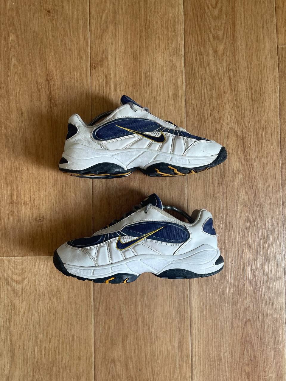 Nike × Vintage Nike Vintage Running 1999 Size US 5.5 / EU 38 - 2 Thumbnail