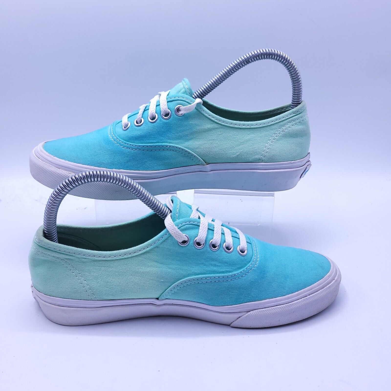 Vans Vans Off the Wall Shoe Women Size 7 Mens 5.5 T375 Blue White Size US 7 / IT 37 - 5 Thumbnail