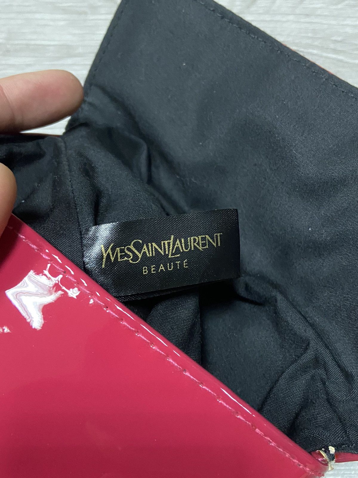 Yves Saint Laurent YSL Yves Saint Laurent beauty bag lacquered Size ONE SIZE - 7 Thumbnail