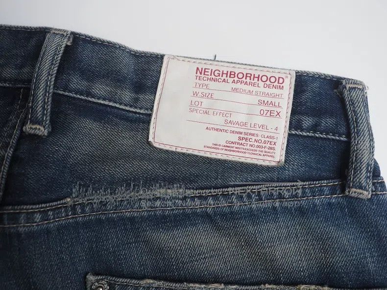 Neighborhood Neighborhood size S jeans Size US 27 - 6 Thumbnail