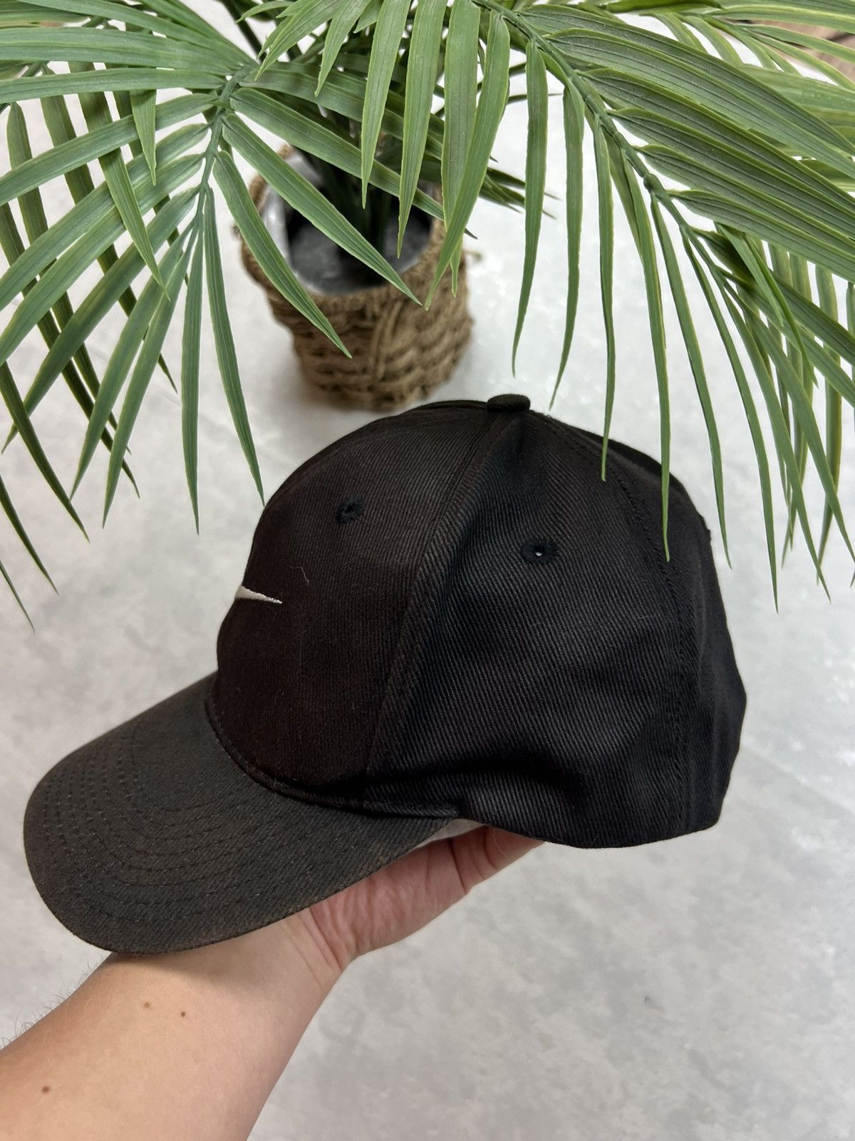Nike 90s Nike Central Swoosh Faded Vintage Y2K Retro Cap Hat Size ONE SIZE - 3 Thumbnail
