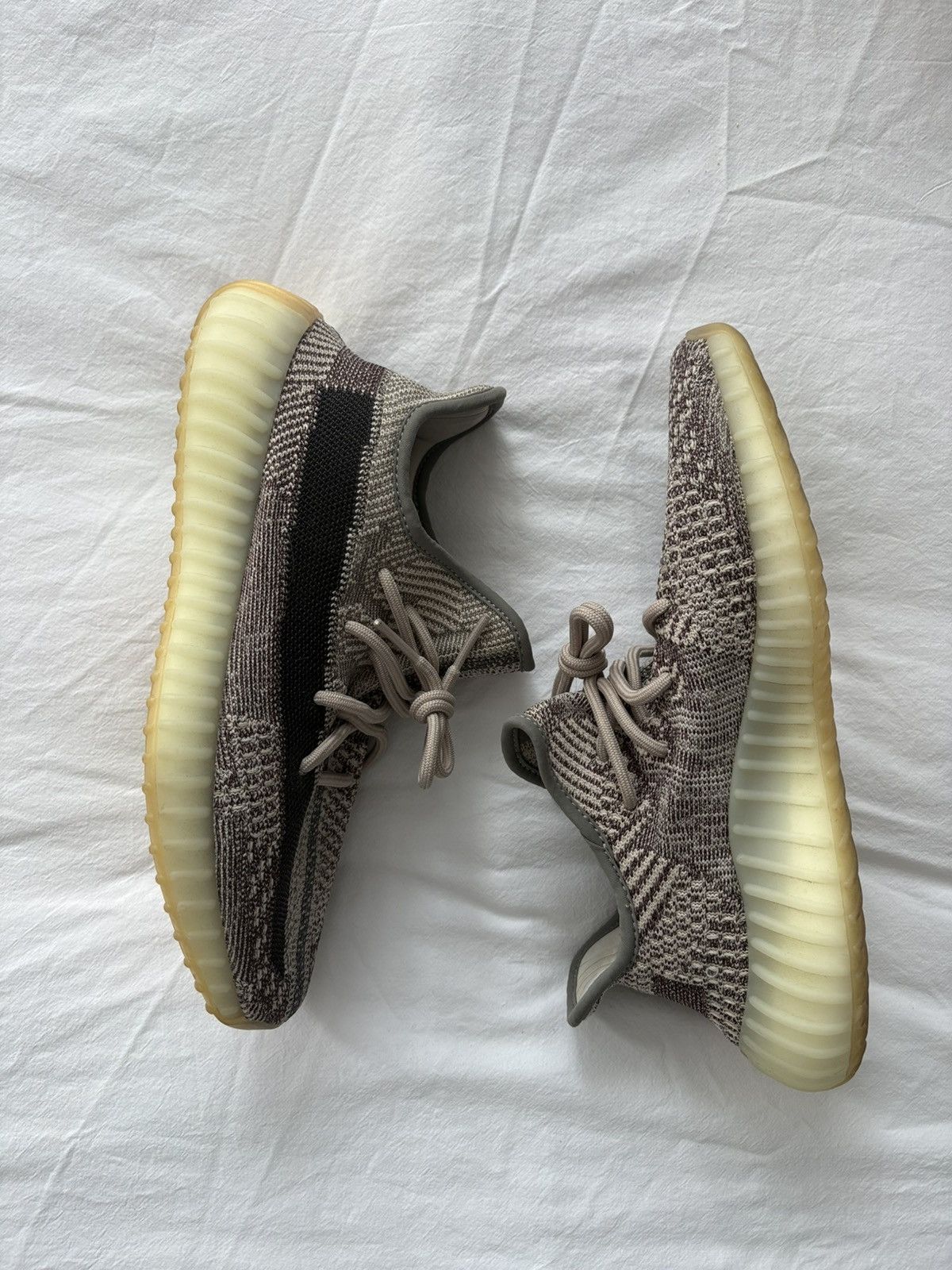 Yeezy Yeezy boost 350 V2 Zion Size US 8 / EU 41 - 1 Thumbnail