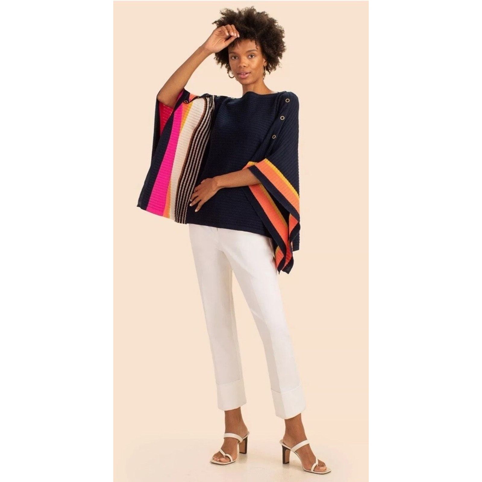 Trina Turk XS/S Trina Turk 100% Merino Wool Knit Poncho Off Shoulder Size XS / US 0-2 / IT 36-38 - 3 Thumbnail