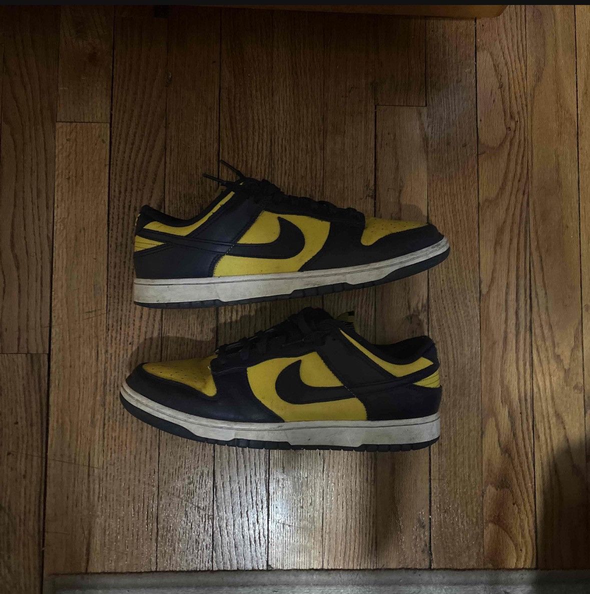 Nike Dunk Low Michigan Size US 12 / EU 45 - 10 Thumbnail