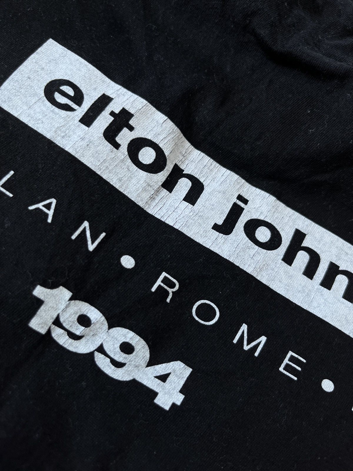 Band Tees ELTON JOHN 1994 Vintage Tour T-shirt Size US XL / EU 56 / 4 - 9 Thumbnail