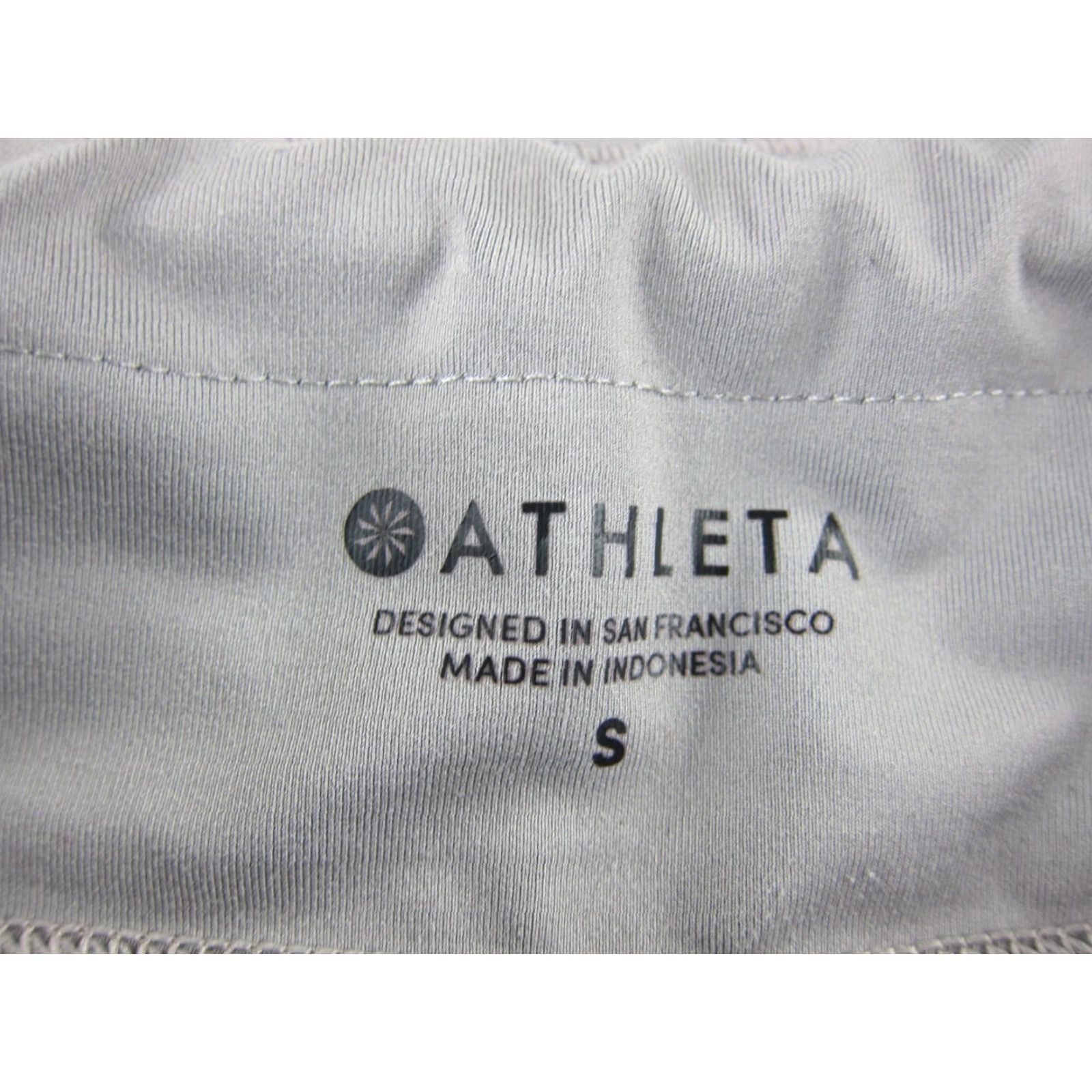 Athleta Athleta Grey White Floral Stretch Lined Shorts Women S Size 28" / US 6 / IT 42 - 3 Thumbnail