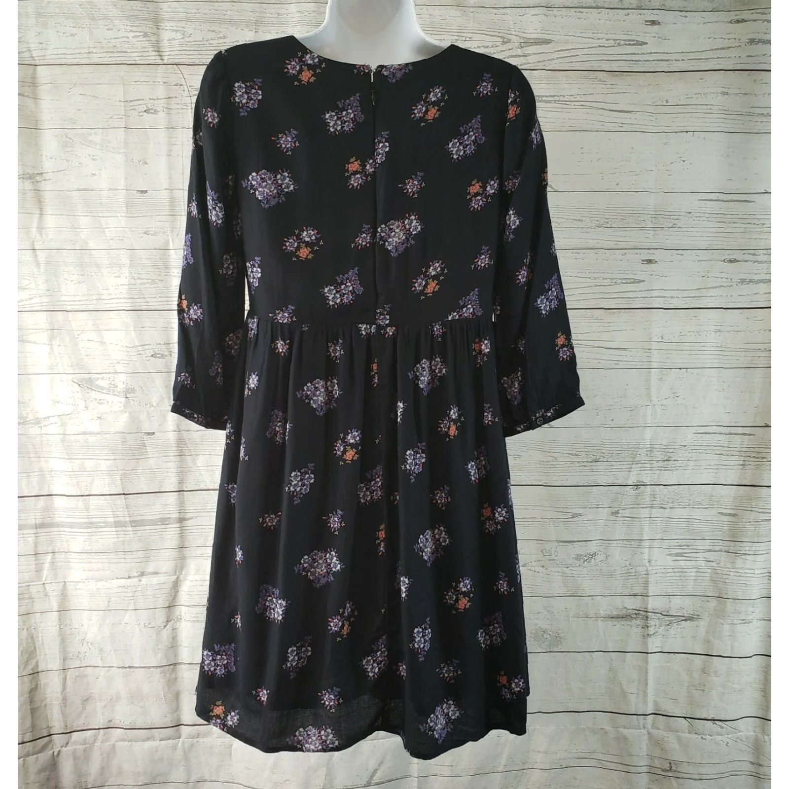 Old Navy Old Navy Womens Dress XS Black Red Floral Embroidered 3/4 Sleeve Rayon Dress Size XS / US 0-2 / IT 36-38 - 4 Thumbnail