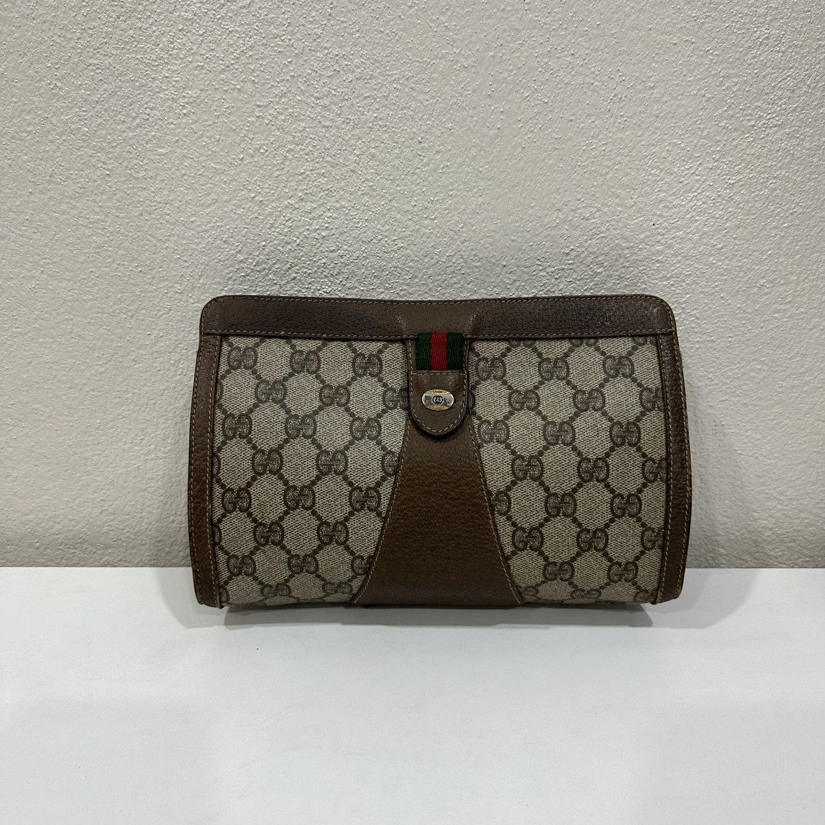 Gucci ‼️YES‼️ VINTAGE GUCCI GG MONOGRAM POUCH MAKE UP CLUTCH BAG Size ONE SIZE - 2 Thumbnail