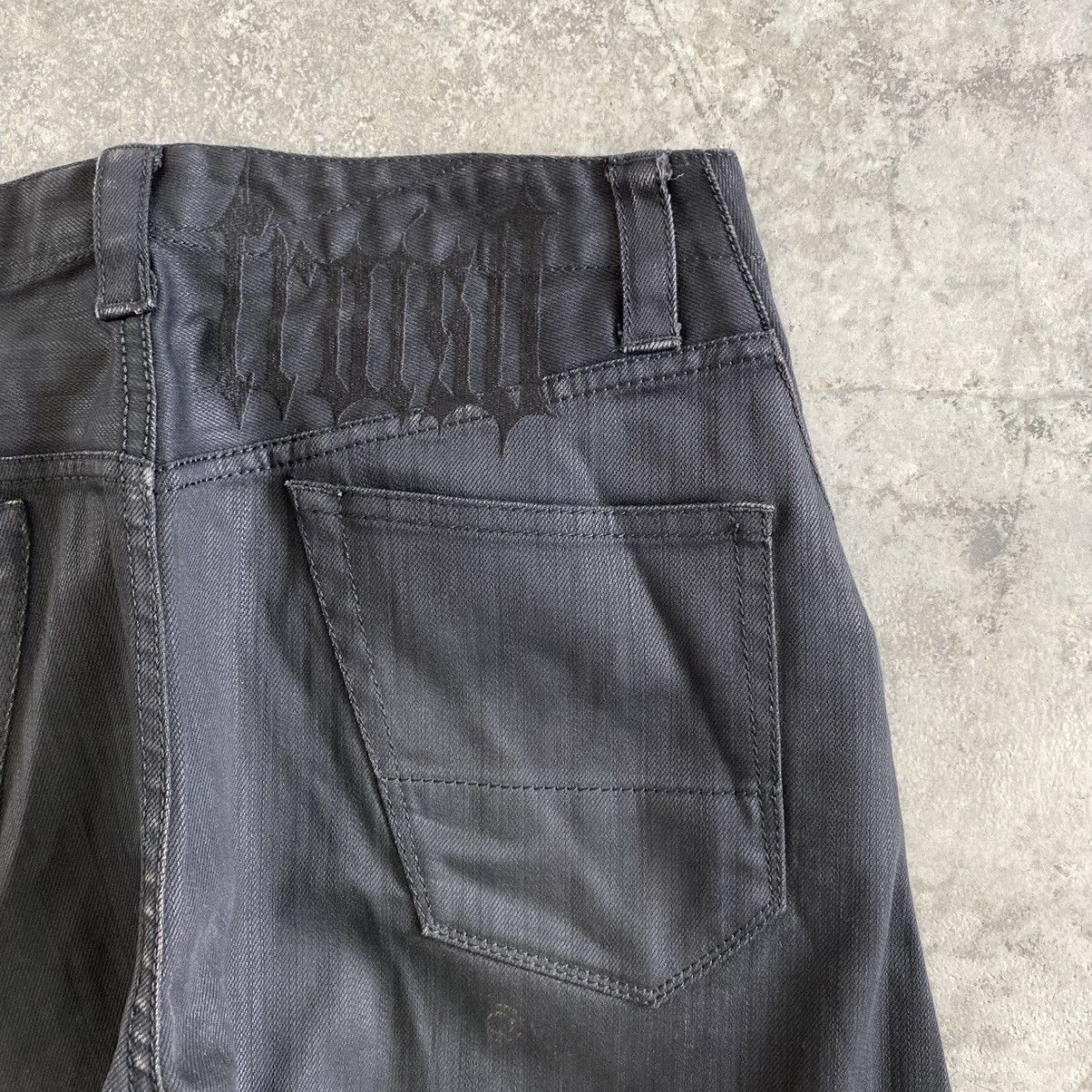 Japanese Brand Vintage Troiso Japan Curved Leg Coated Black Jeans Size US 31 - 21 Thumbnail
