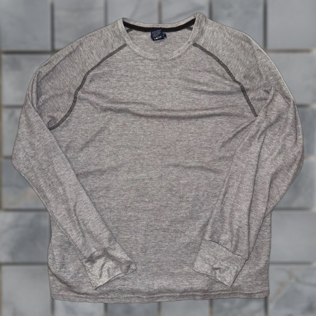 Izod VINTAGE Izod Gray Thermal Long Sleeve Shirt Waffle Knit L Men's 90s Y2K Basics Size US L / EU 52-54 / 3 - 1 Thumbnail