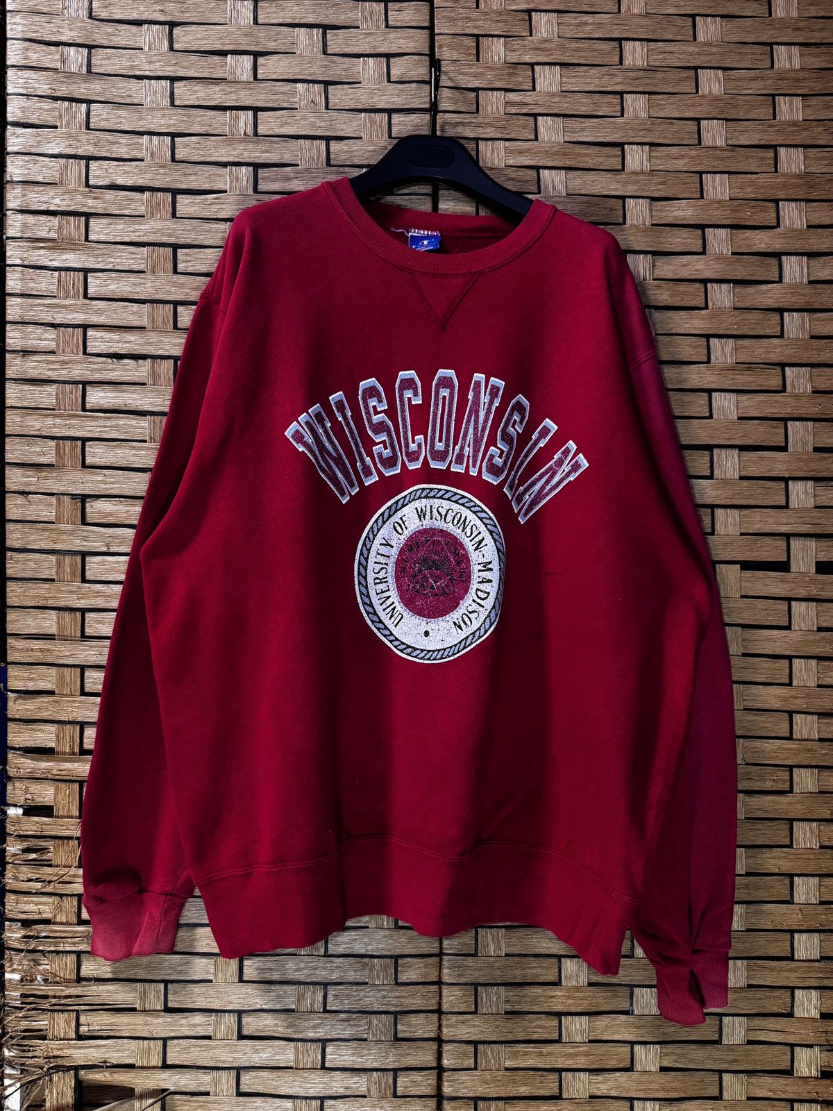 Champion Vintage Champion : University Of Wisconsin Madison Crewneck Size US XL / EU 56 / 4 - 1 Thumbnail