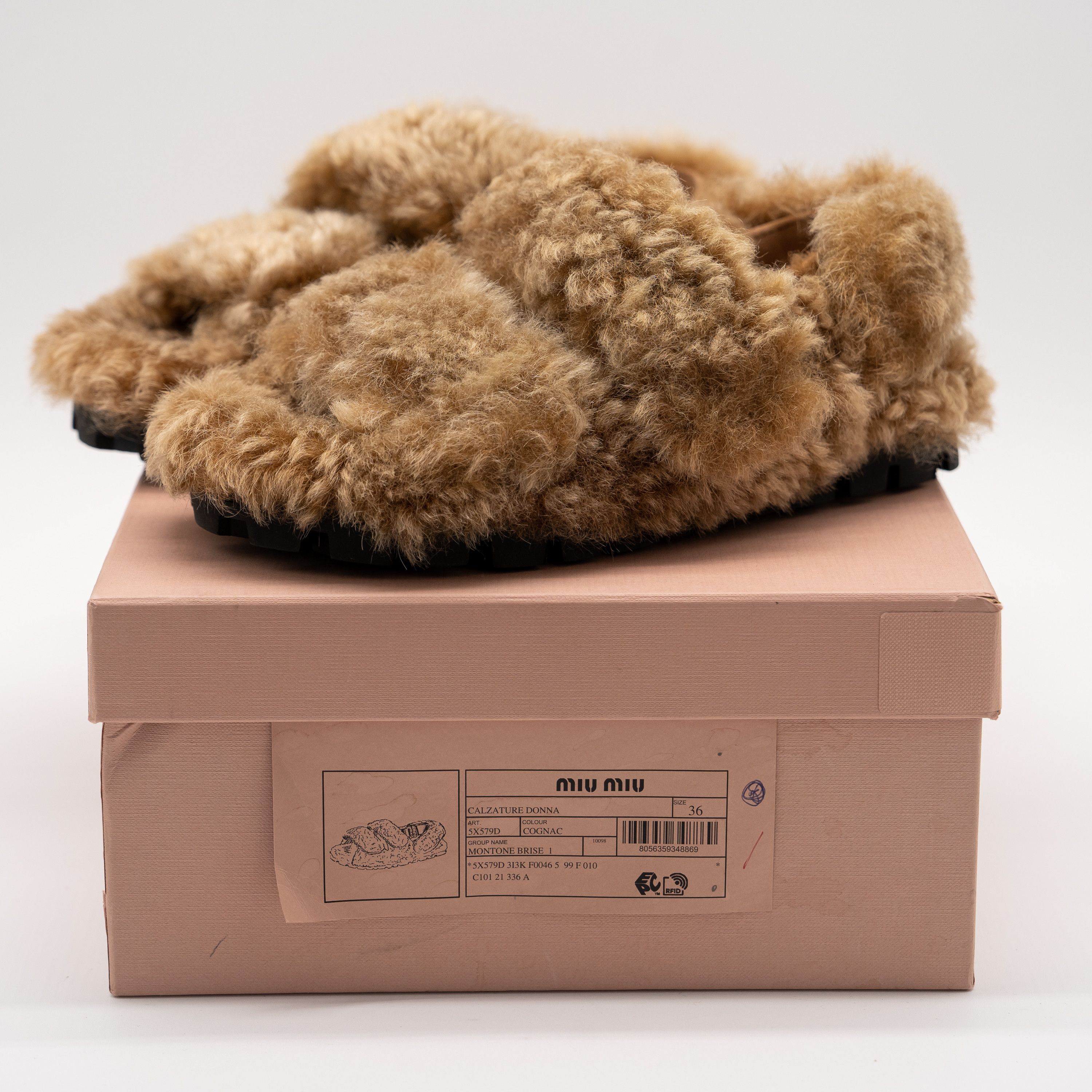 Miu Miu 36eu 6 US Miu Miu Camel Brown Shearling Sandals Size US 6 / IT 36 - 12 Thumbnail