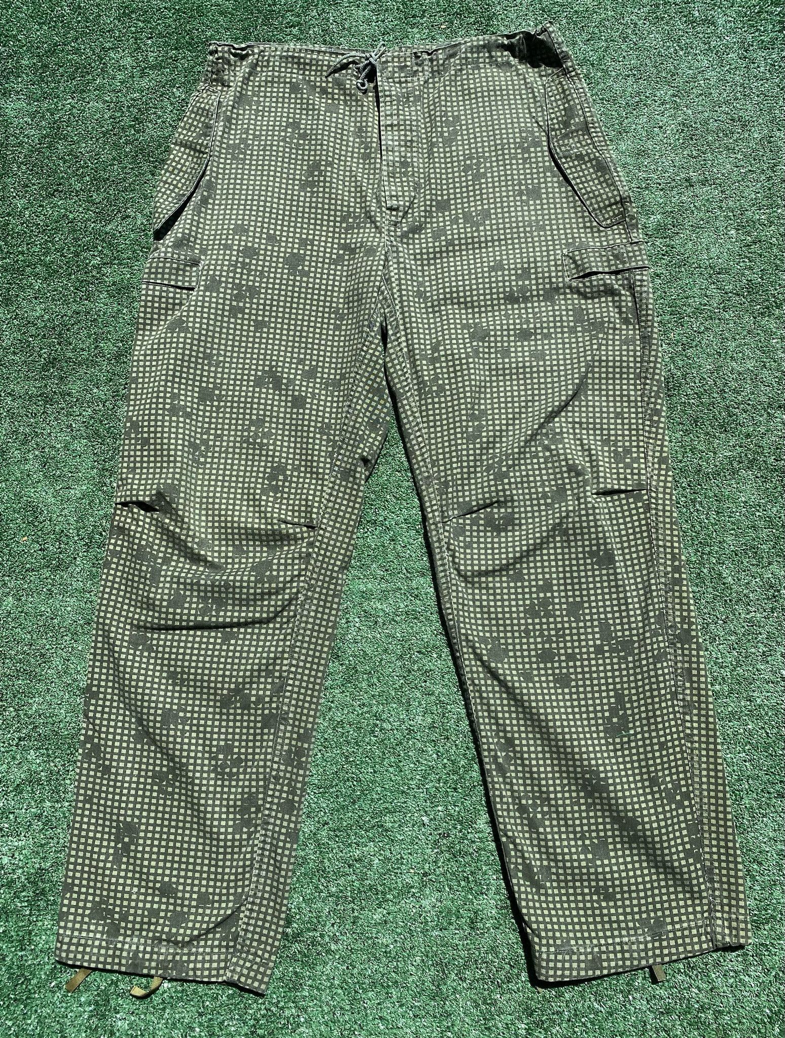 Vintage 1983 Night Desert Camo Camouflage Grid Utility Pants Large Size US 37 - 1 Thumbnail