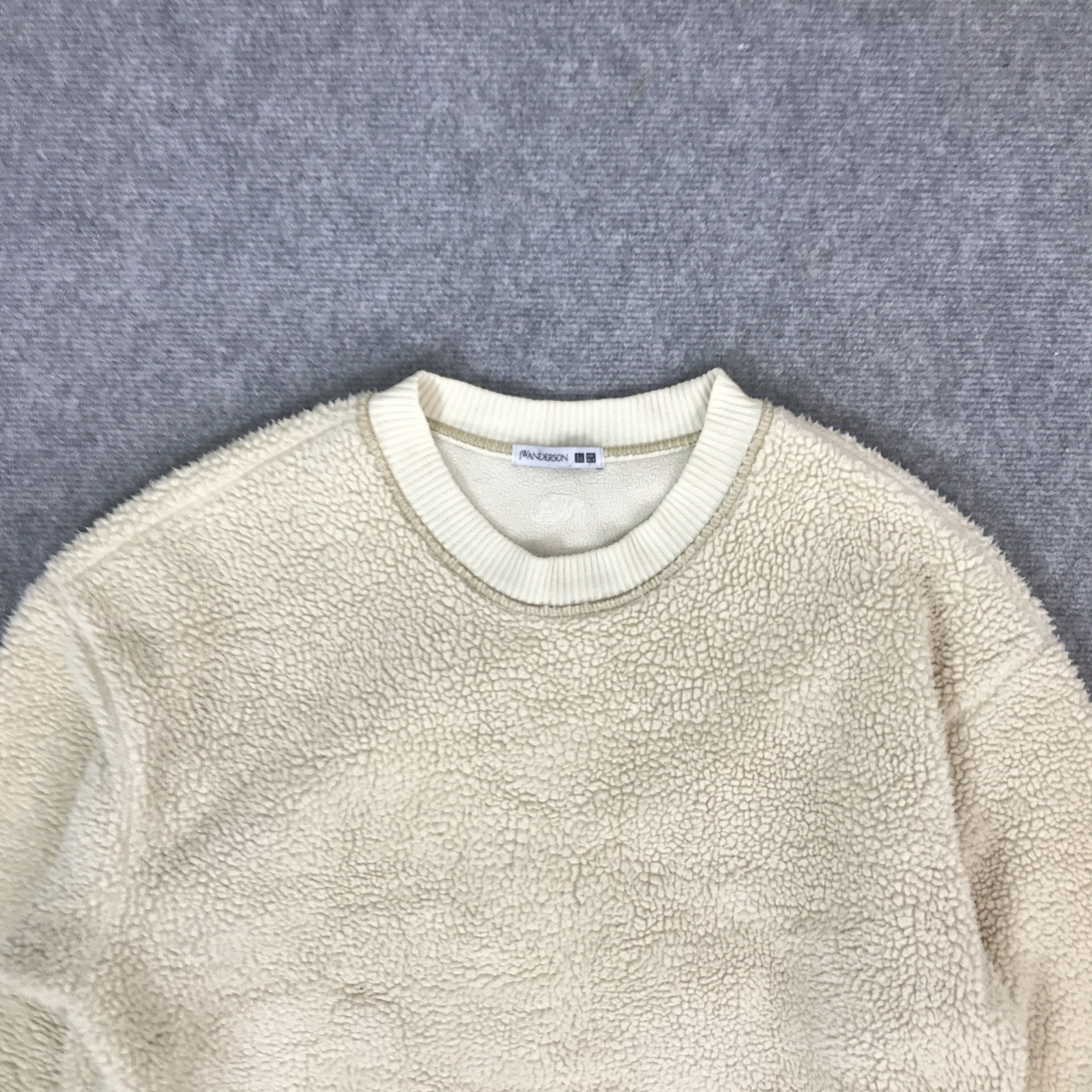 JW Anderson × Uniqlo JW ANDERSON X UNIQLO FLEECE SWEATSHIRT K65B4 Size US L / EU 52-54 / 3 - 2 Thumbnail