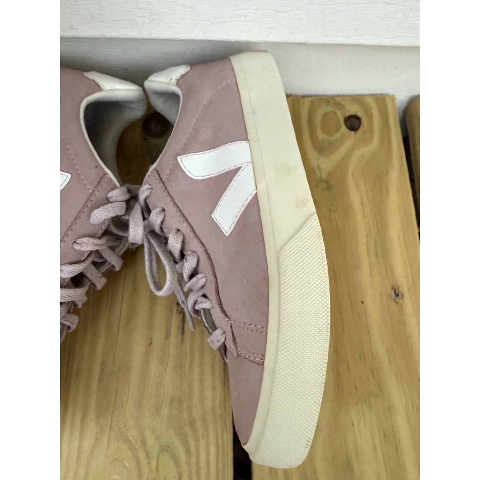 Veja VEJA Campo Nubuck Babe Pink Sneakers Trainers Size US 7 EU 38 Lace Up Women Casual Activewear Suede Nubuck Pink Logo Low Top Circa 7 US Womens Shoes Size US 7 / IT 37 - 5 Thumbnail