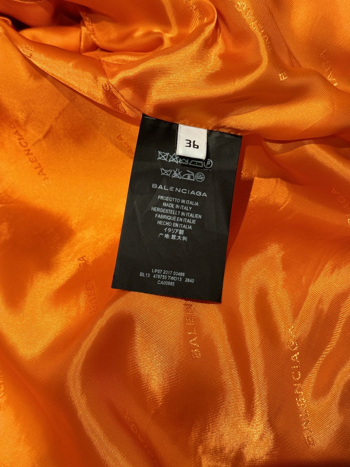 Balenciaga Balenciaga Cropped Olive Green Bomber Jacket Size XS / US 0-2 / IT 36-38 - 4 Thumbnail