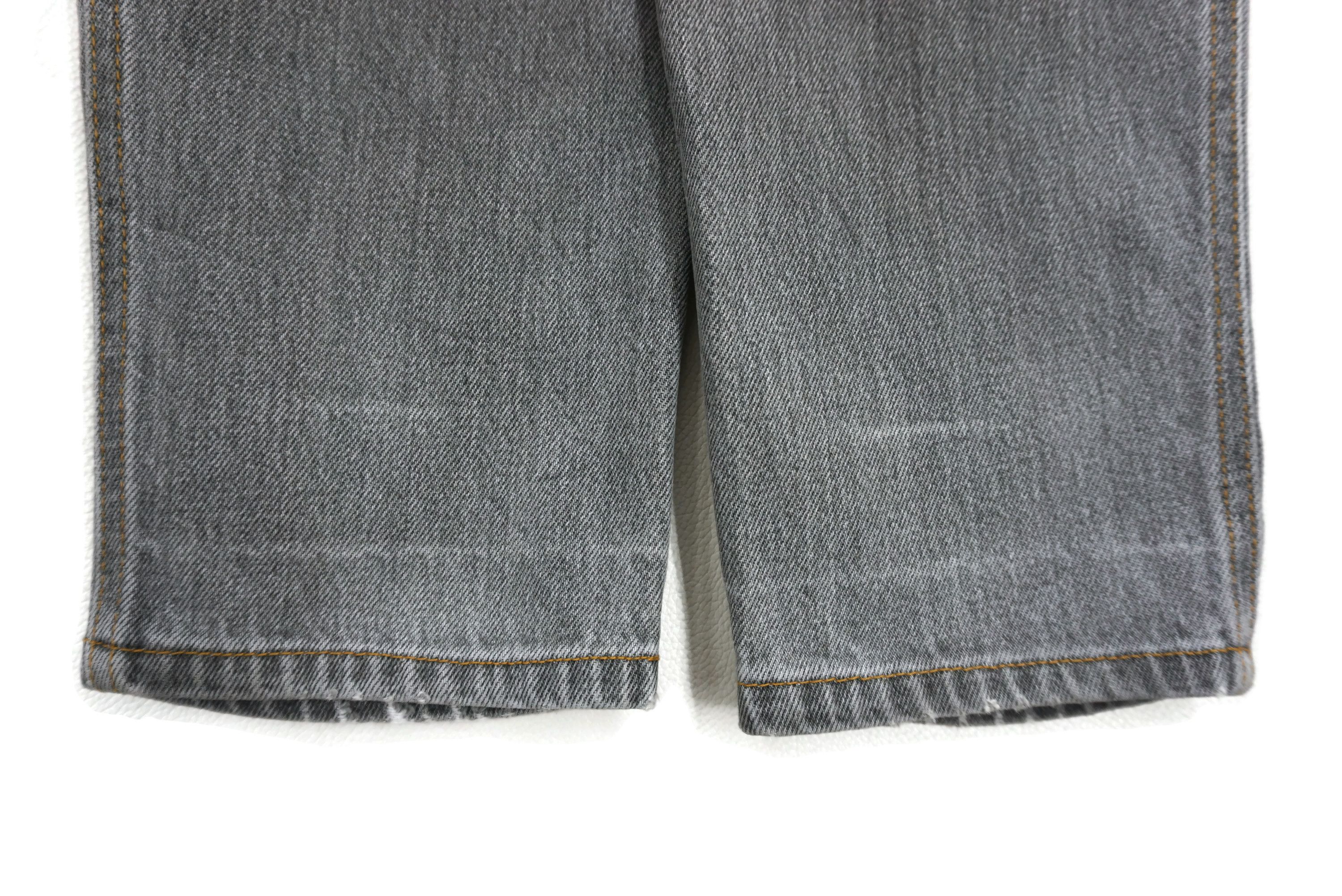 Moschino Vintage Jeans Size W26xL29.5 High Waisted Denim Size 26" / US 2 / IT 38 - 11 Thumbnail